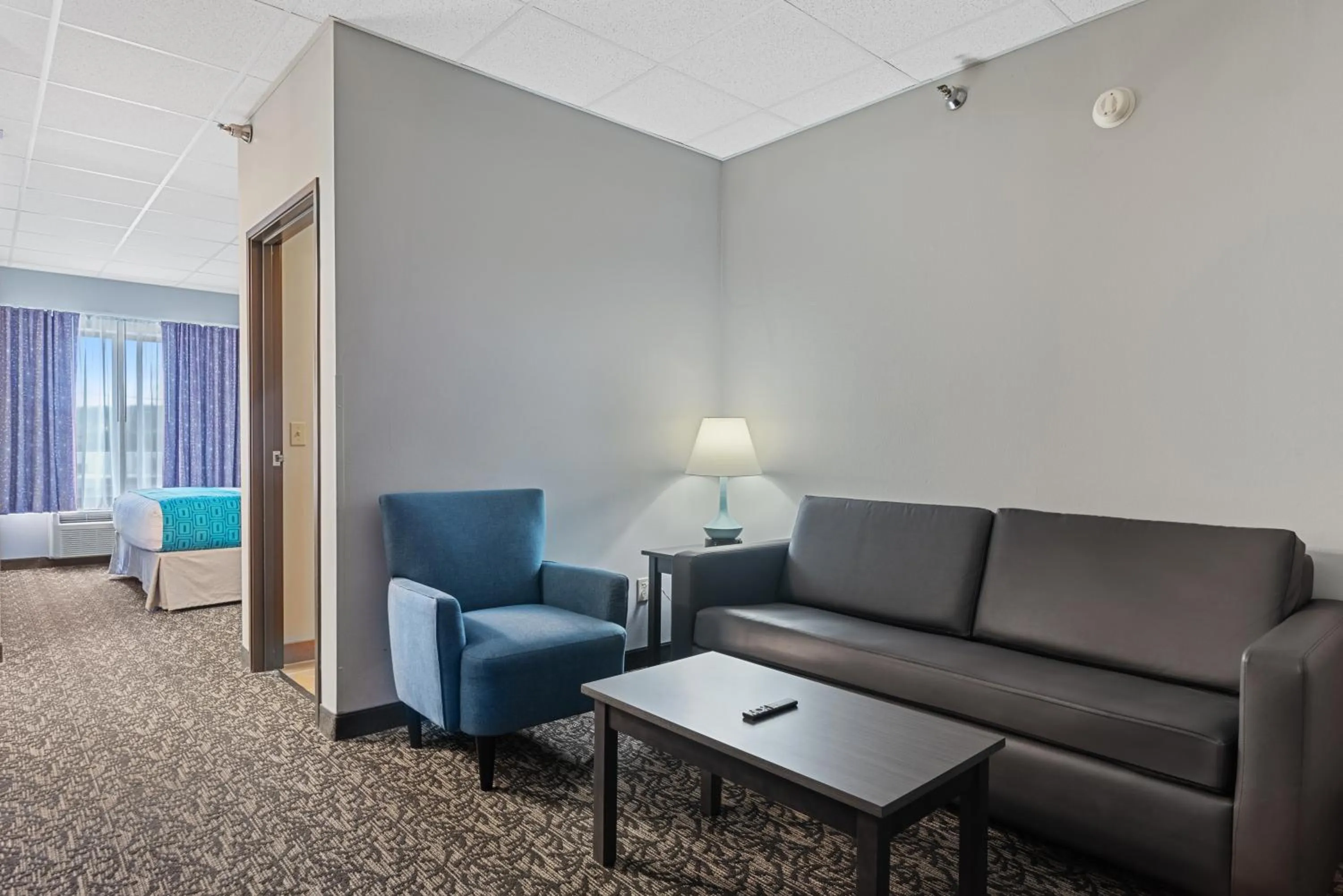 Elevation Inn & Suites, Trademark Collection by Wyndham