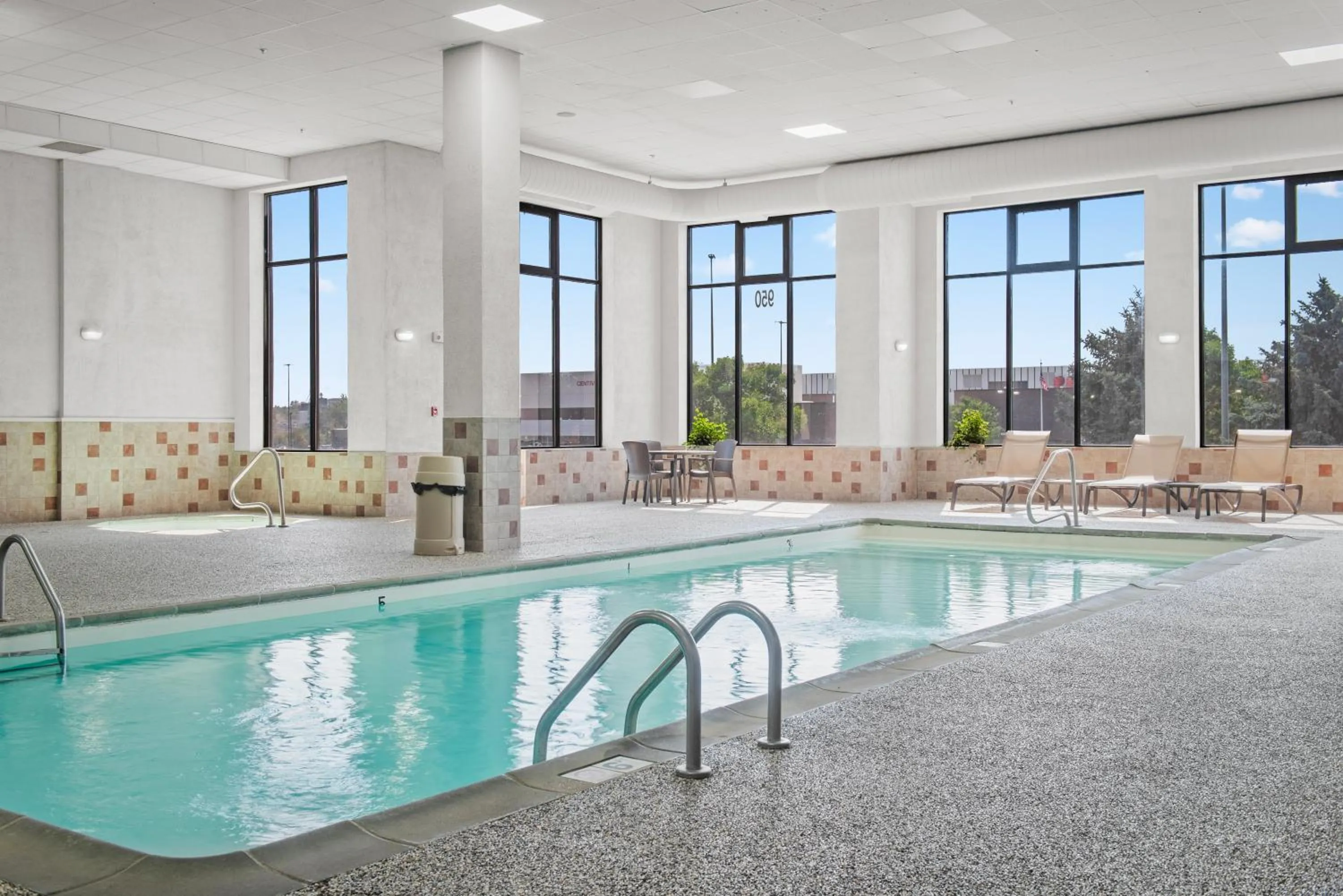 Elevation Inn & Suites, Trademark Collection by Wyndham