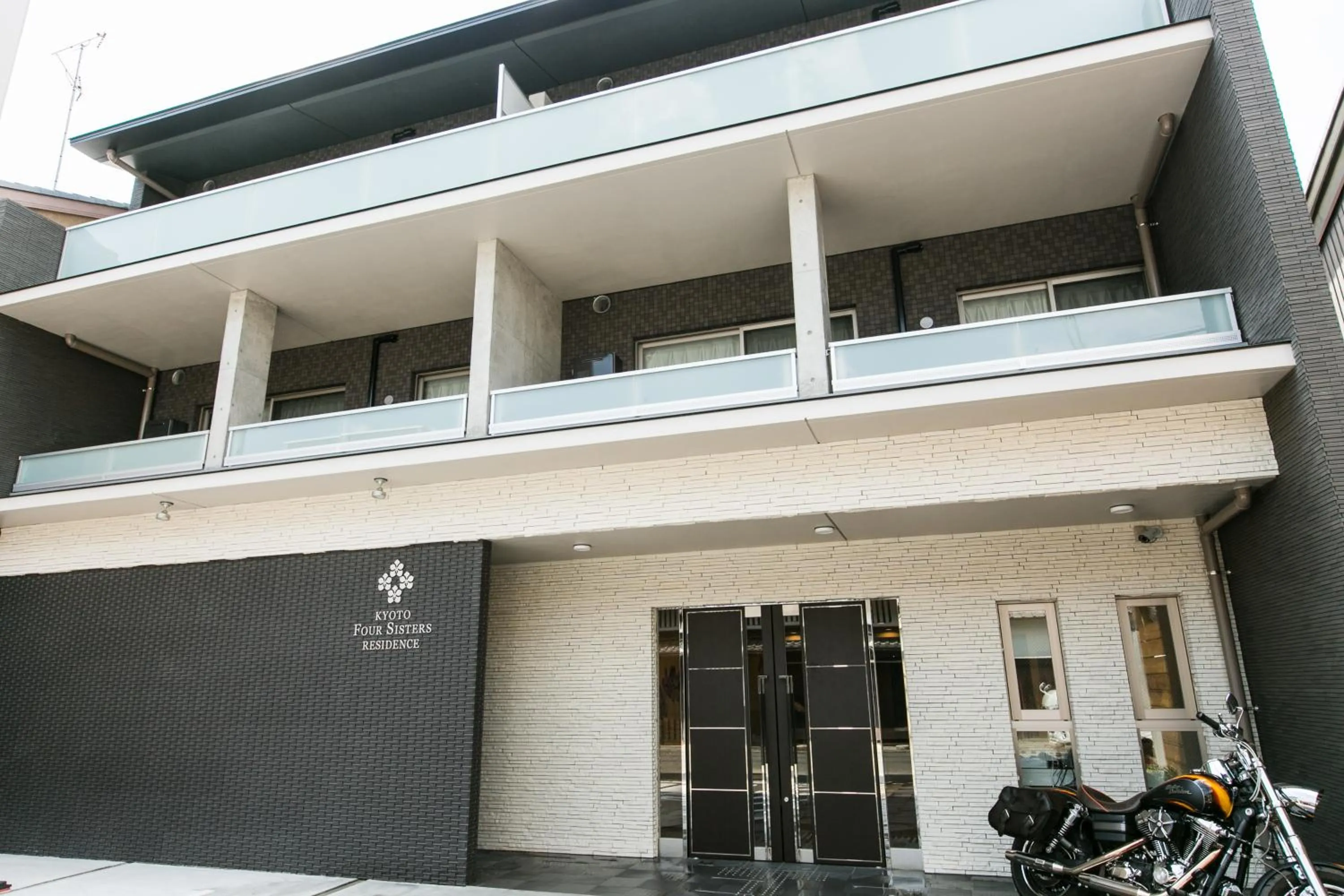 Property building in Kyoto Four Sisters Residence