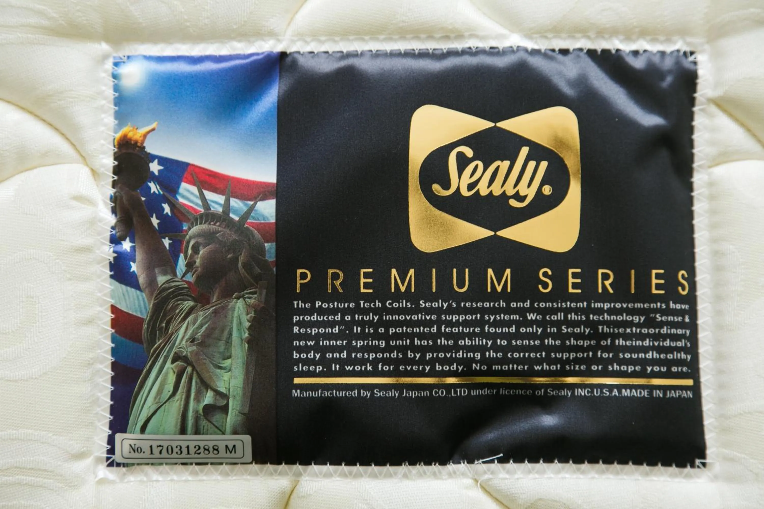 Bed in Kyoto Four Sisters Residence