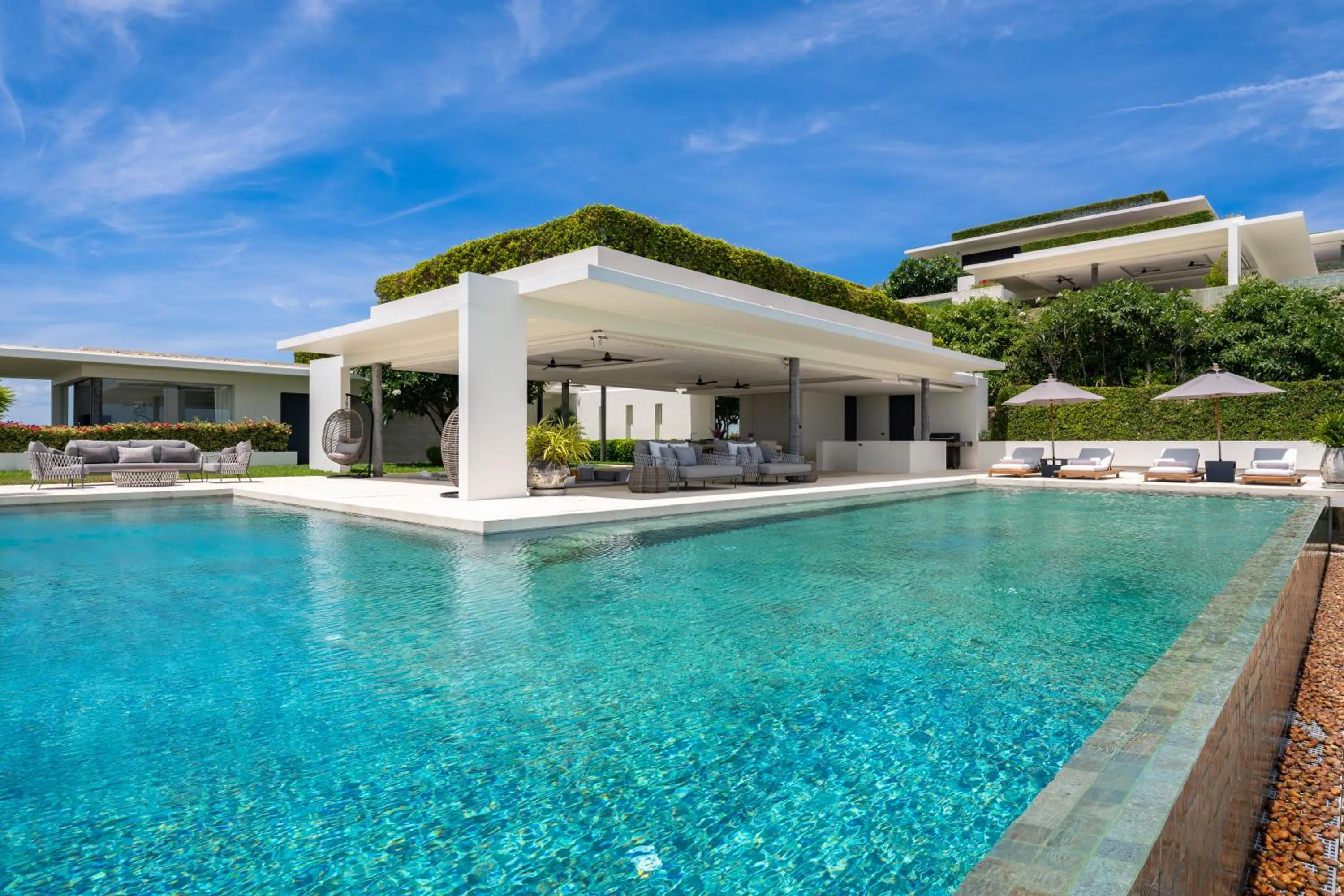 Swimming pool in Samujana Villas