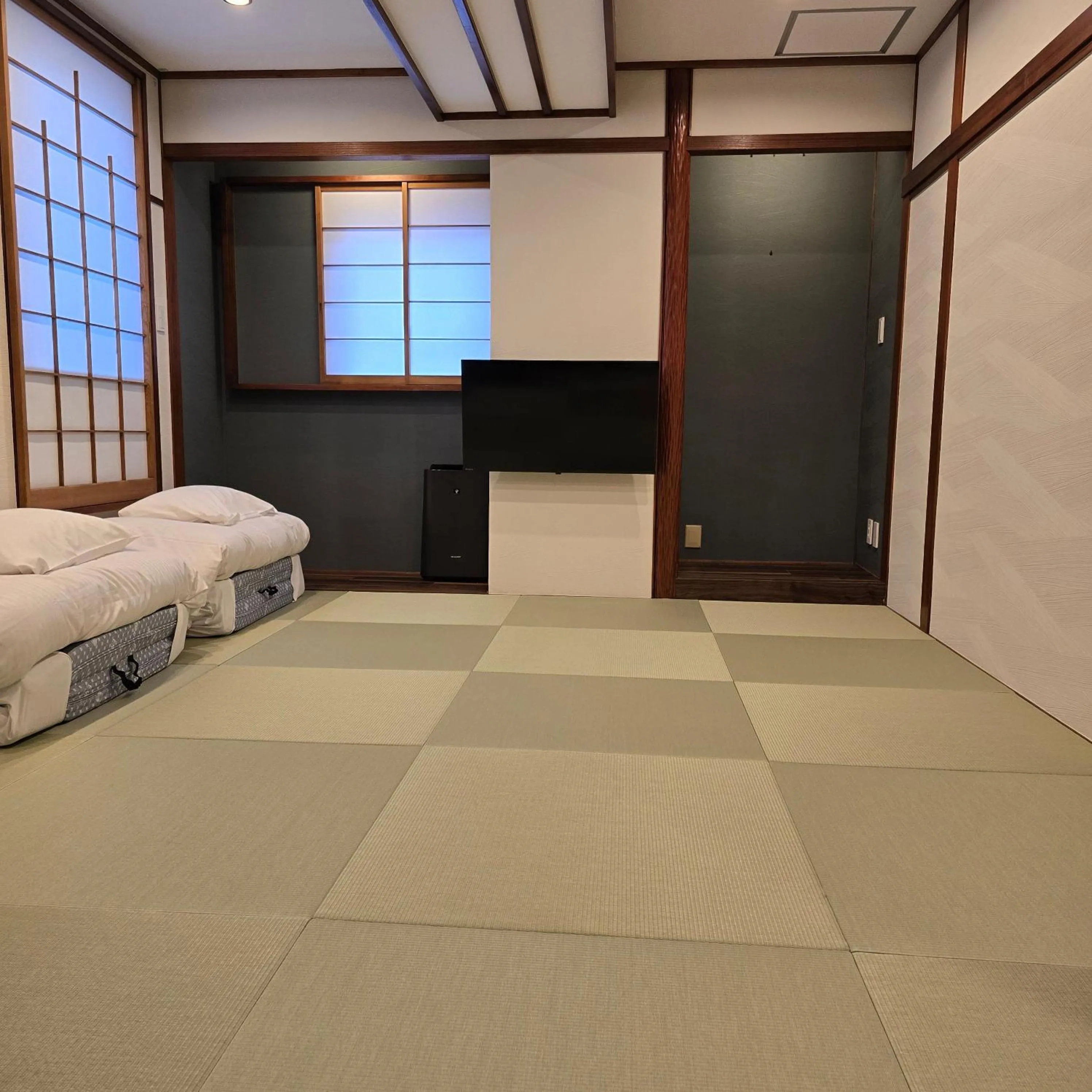 Photo of the whole room, Bed in Ueno First City Hotel