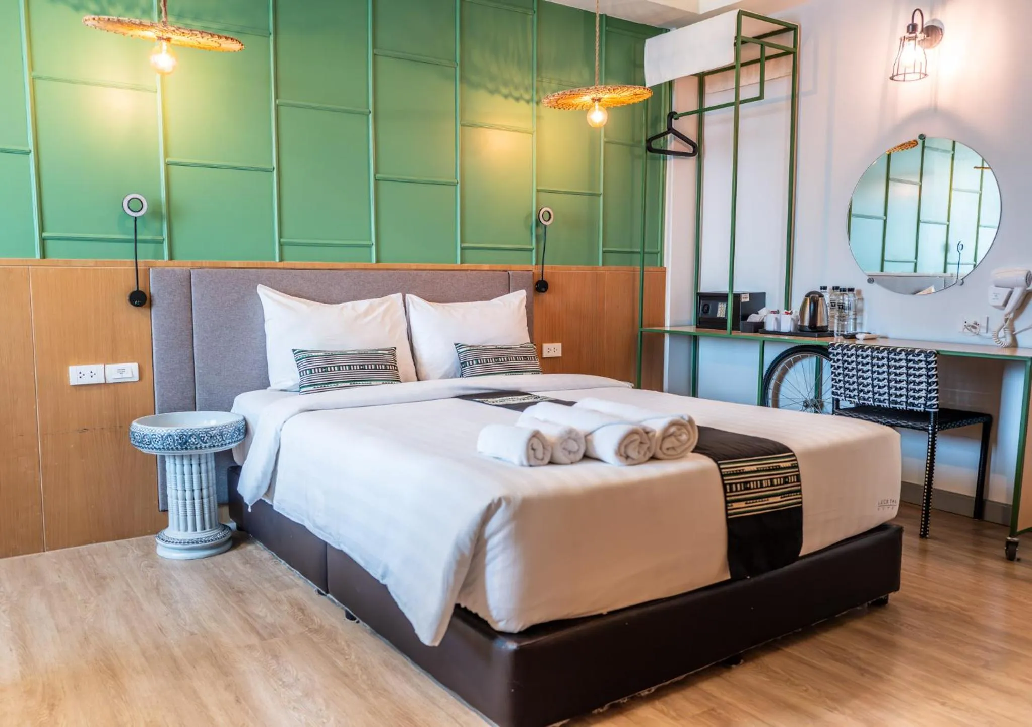 Bed in Luck Thai Hotel