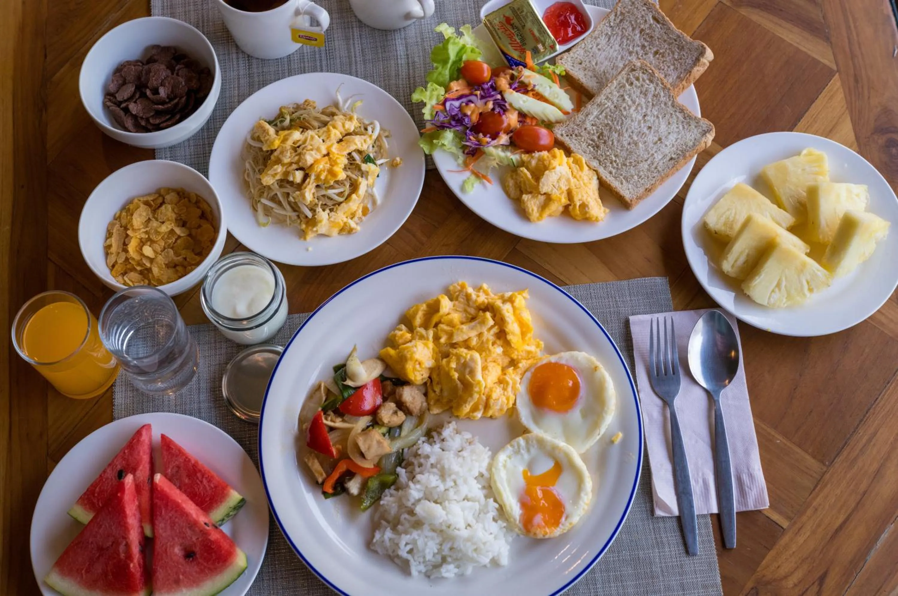 Breakfast in Luck Thai Hotel