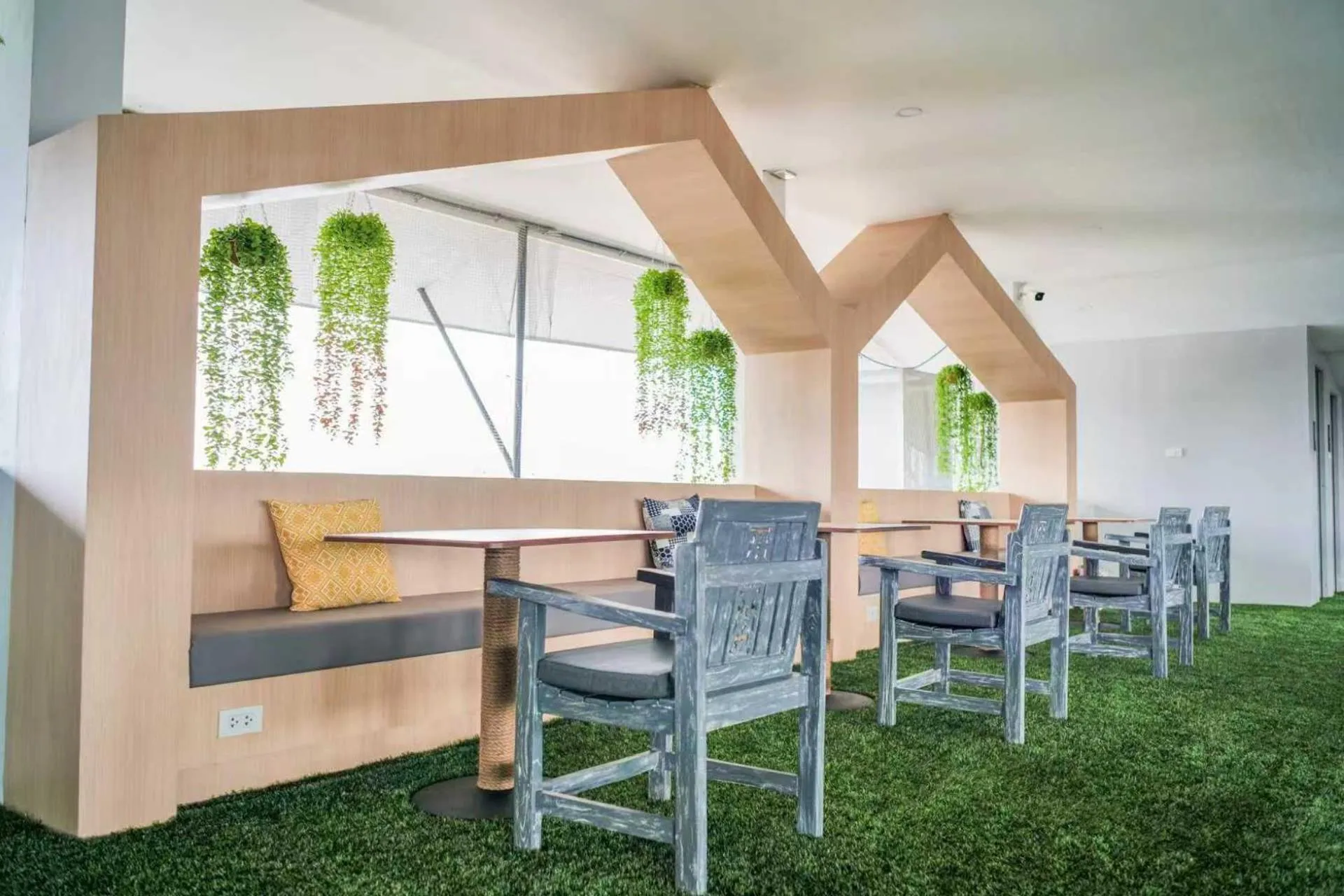 Seating area in Luck Thai Hotel