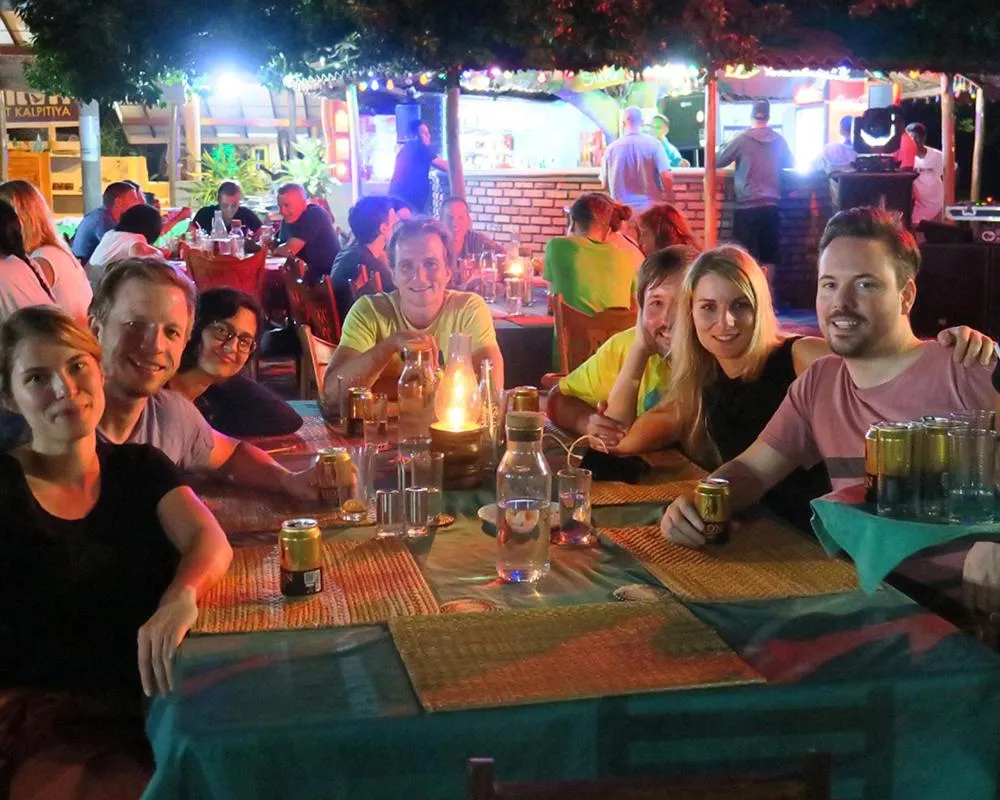 Lounge or bar in De Silva Palm Resort