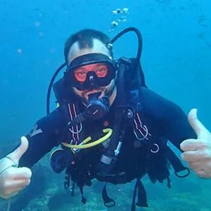 Diving in De Silva Palm Resort