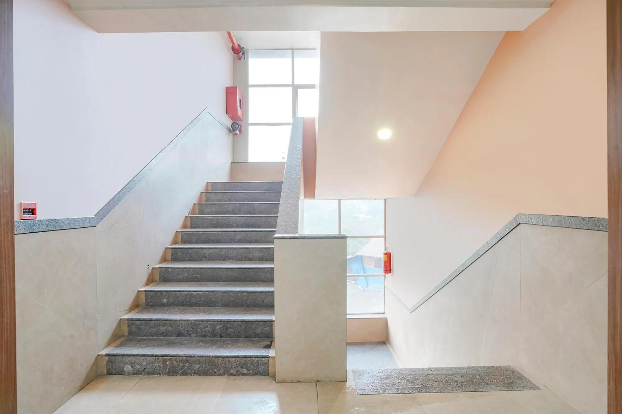 Lobby or reception in Hotel Mahadev Residency - Dapode, Bhiwandi