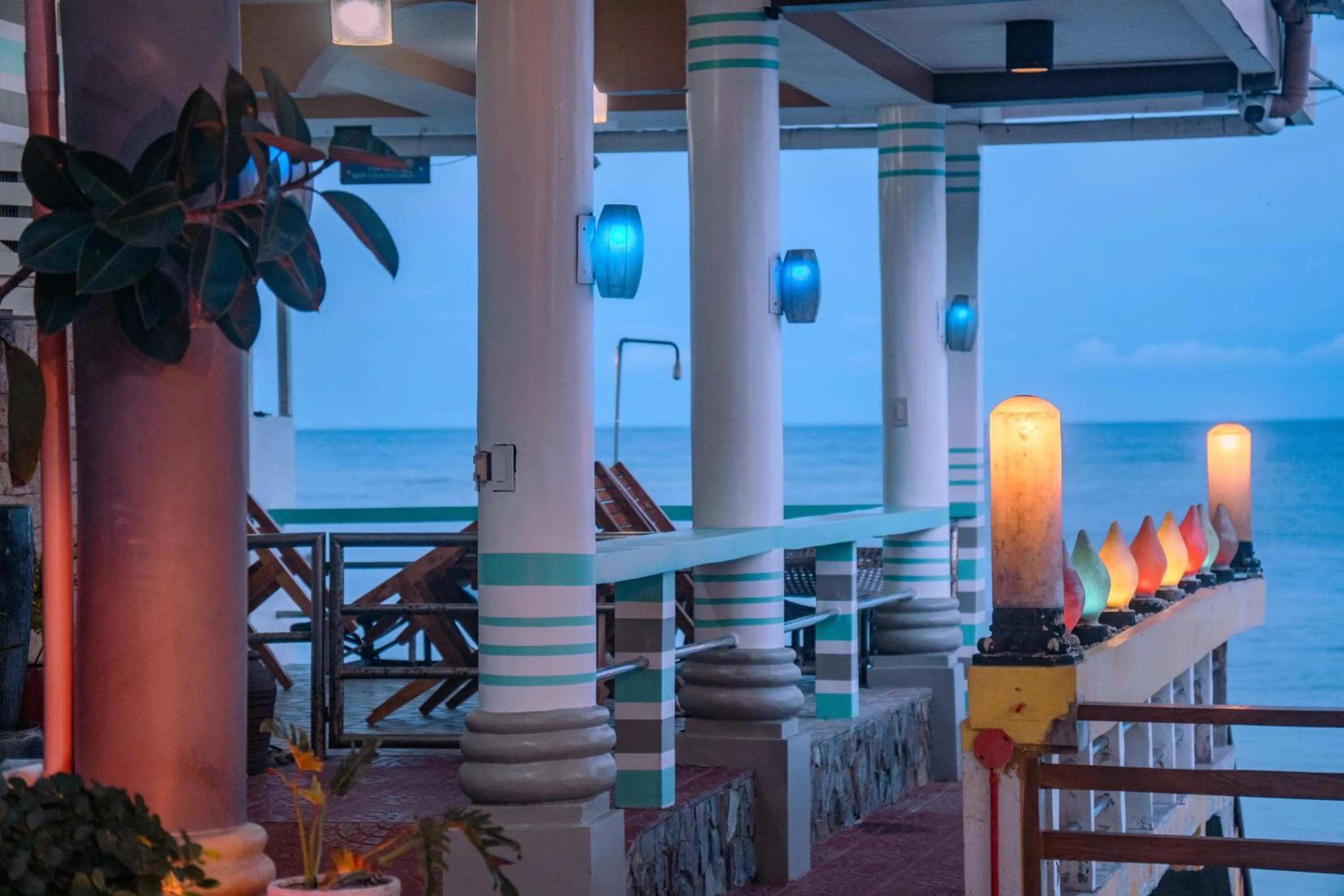 L & M Hearthstones Lodge