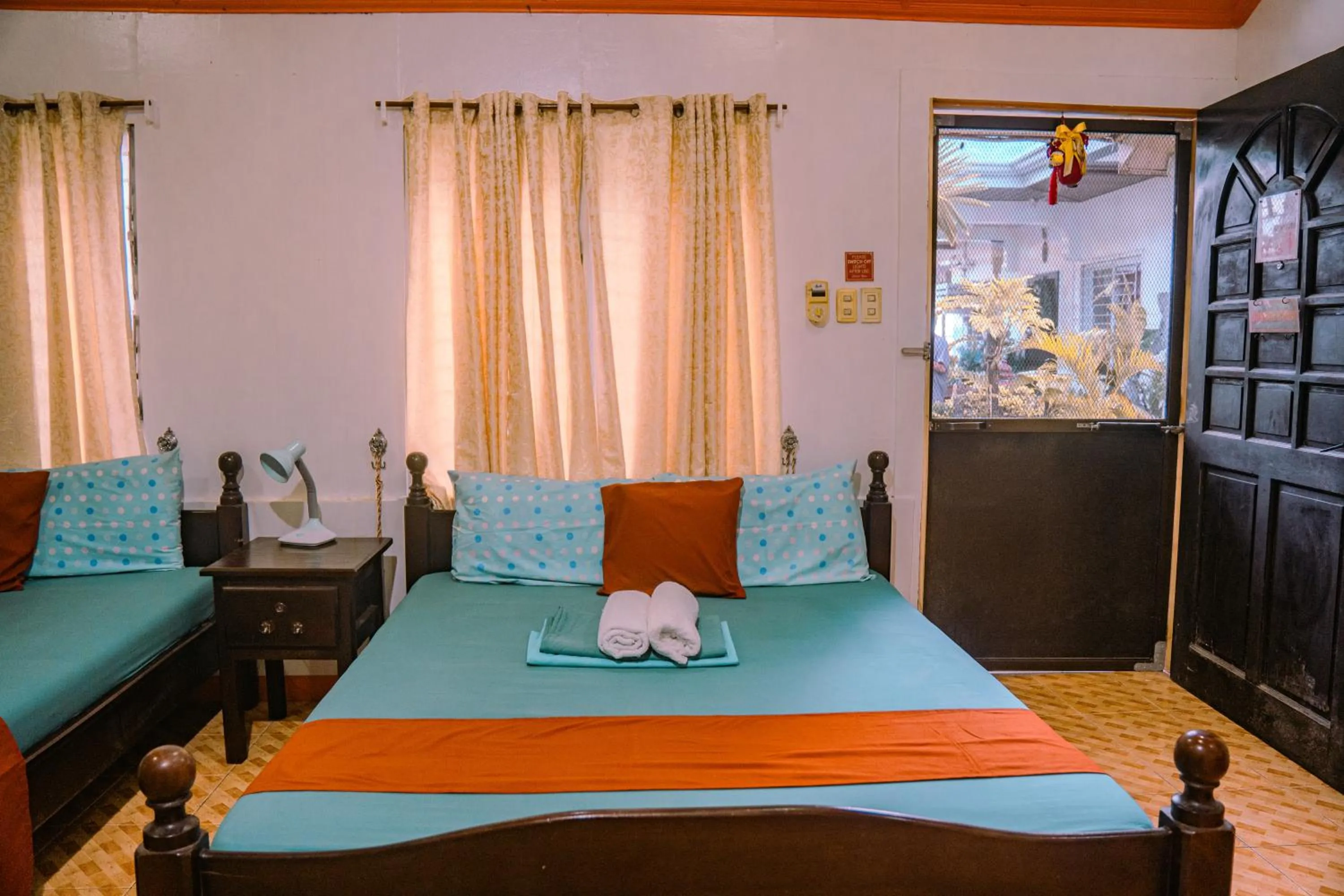 Bed in L & M Hearthstones Lodge