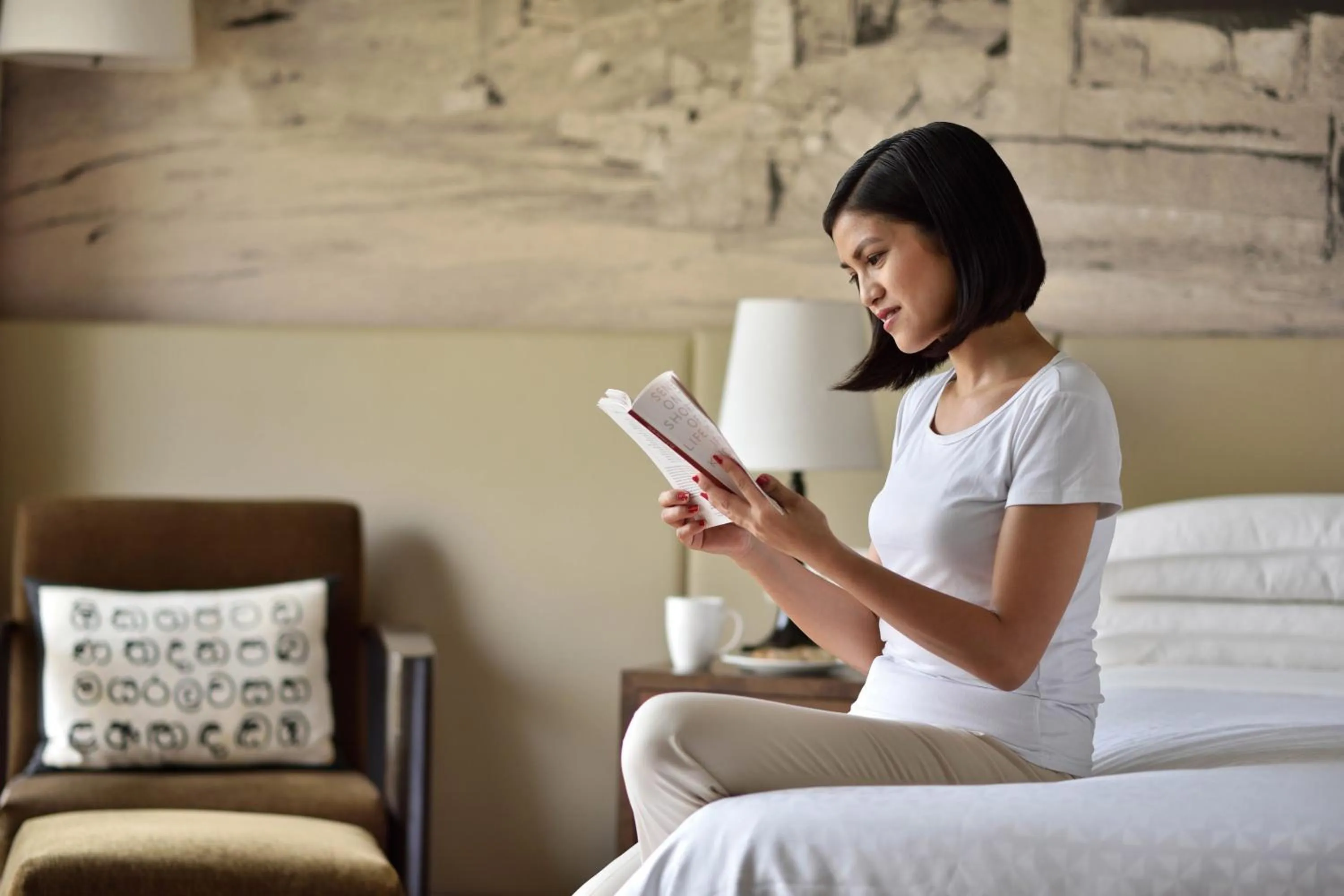 Photo of the whole room, Bed in Four Points by Sheraton Bengaluru Whitefield