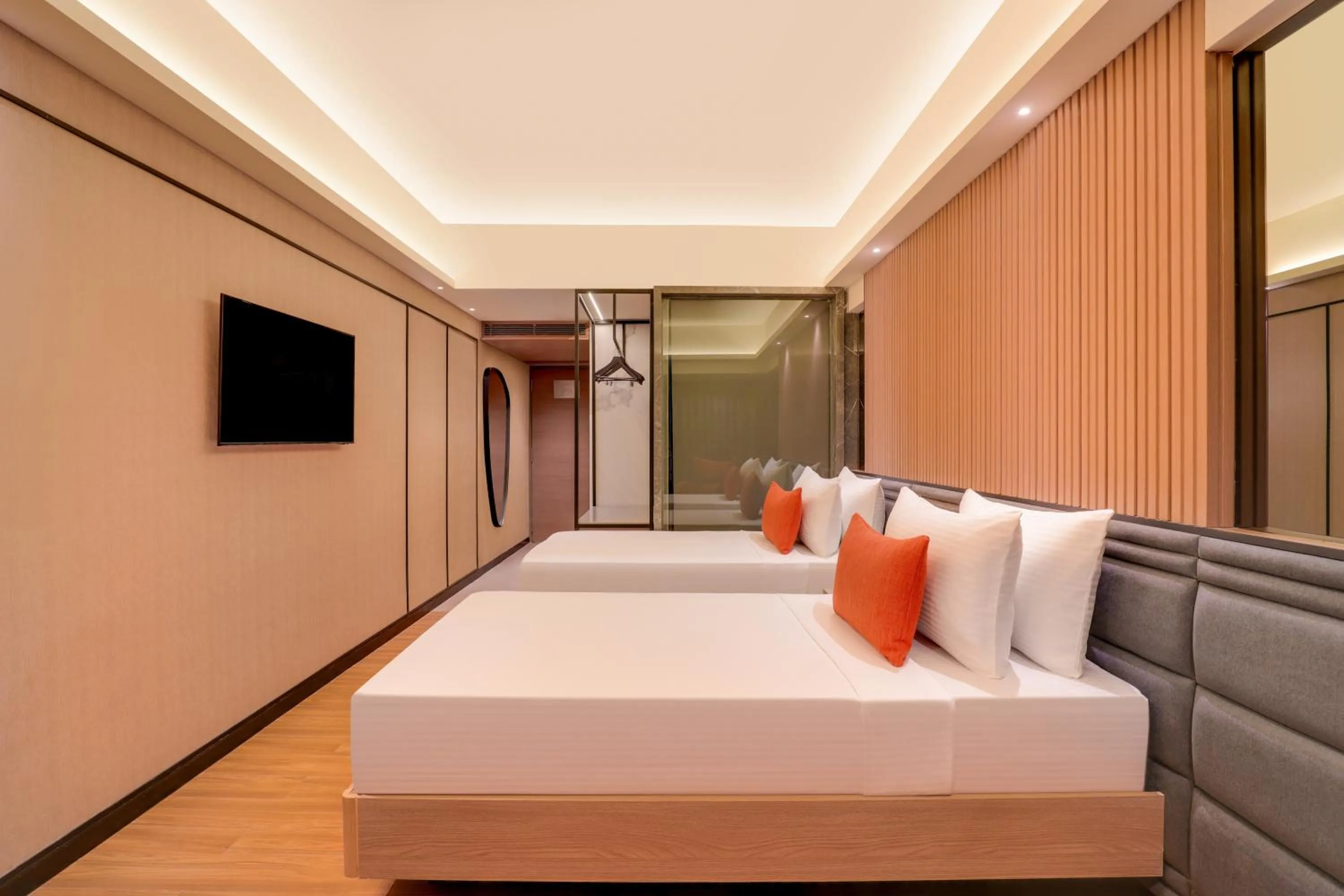 Bedroom, Bed in Lemon Tree Premier, Malad, Mumbai