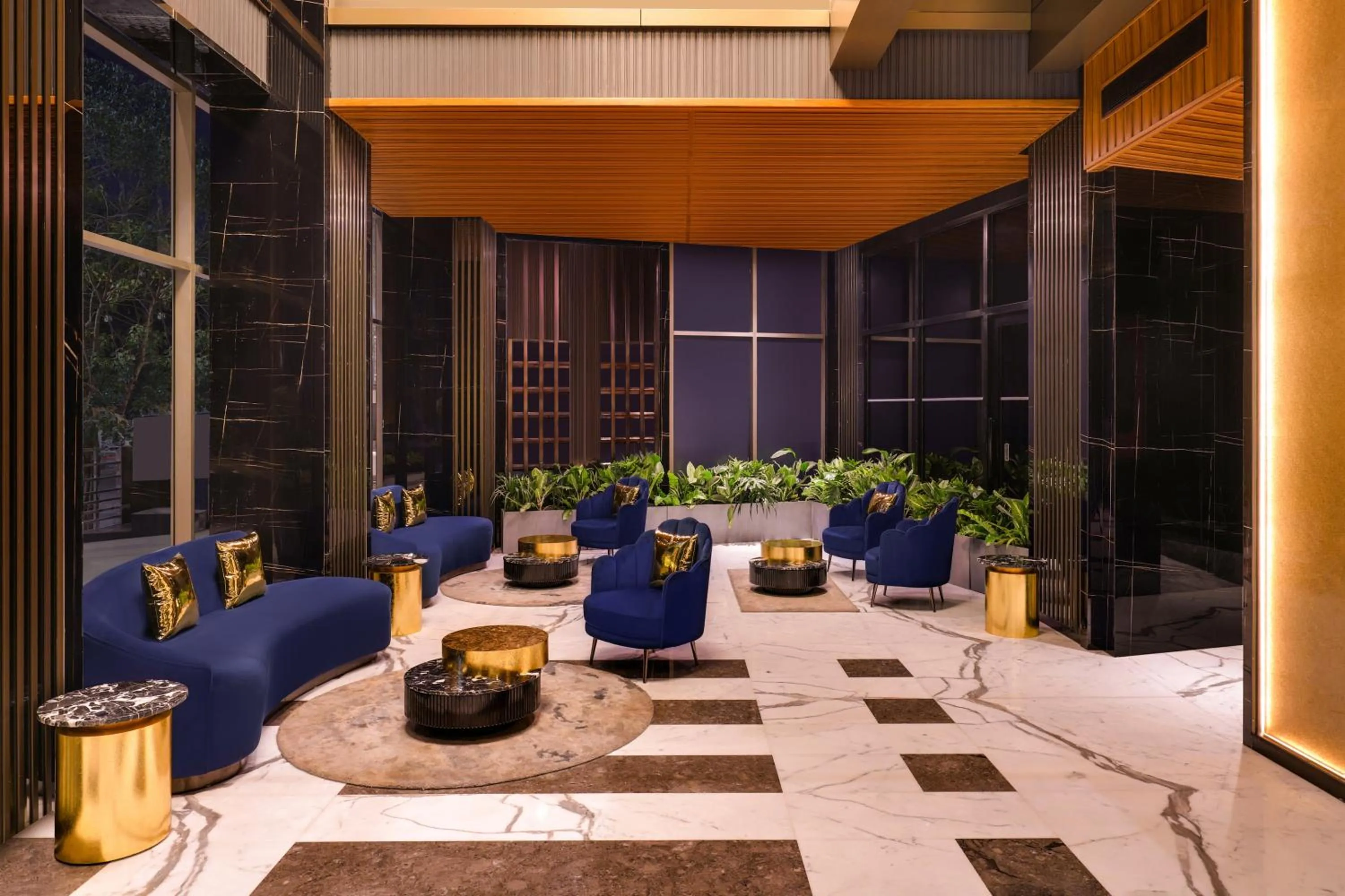 Lobby or reception in Lemon Tree Premier, Malad, Mumbai
