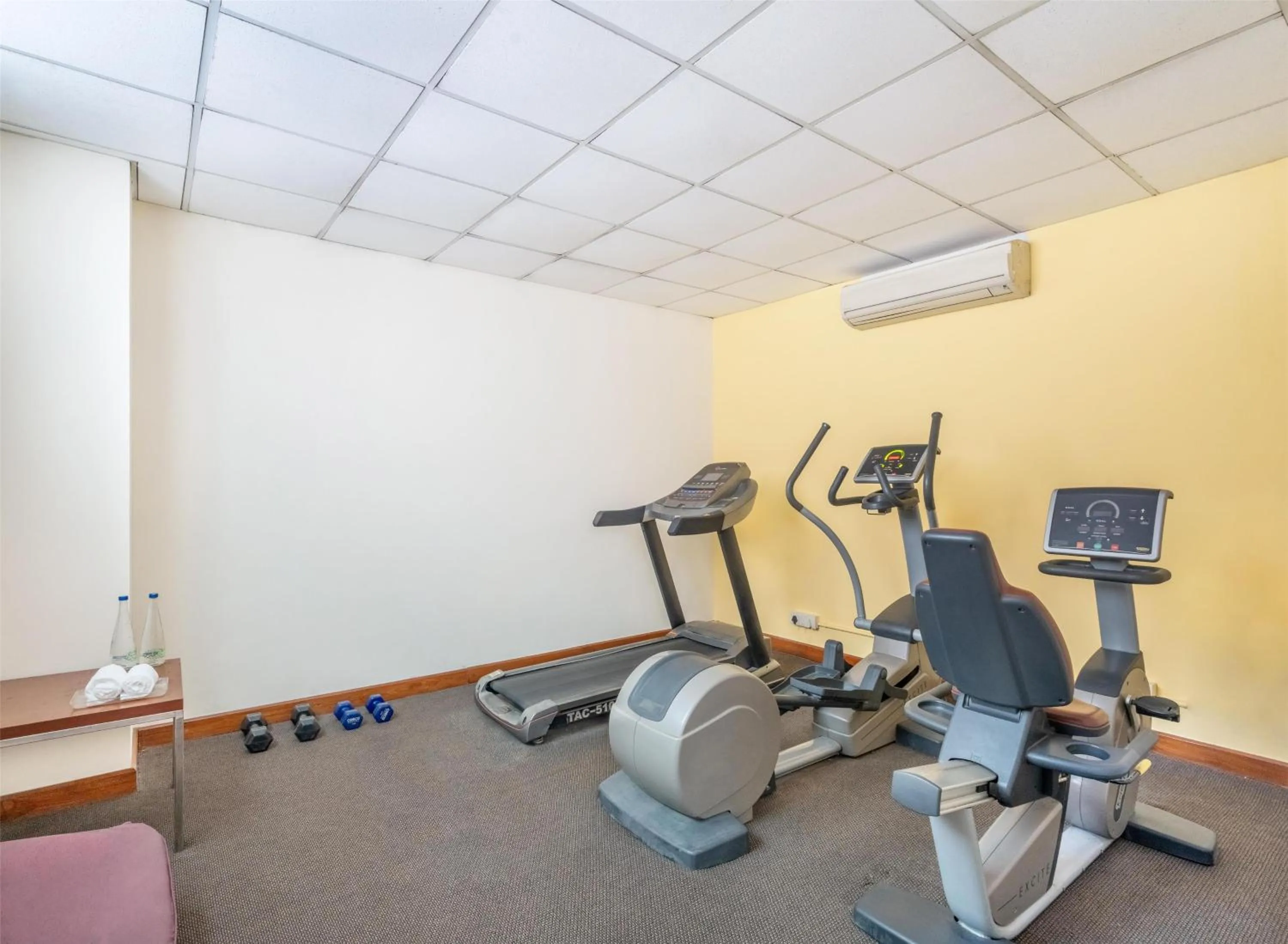 Fitness centre/facilities in Park Inn Gurgaon