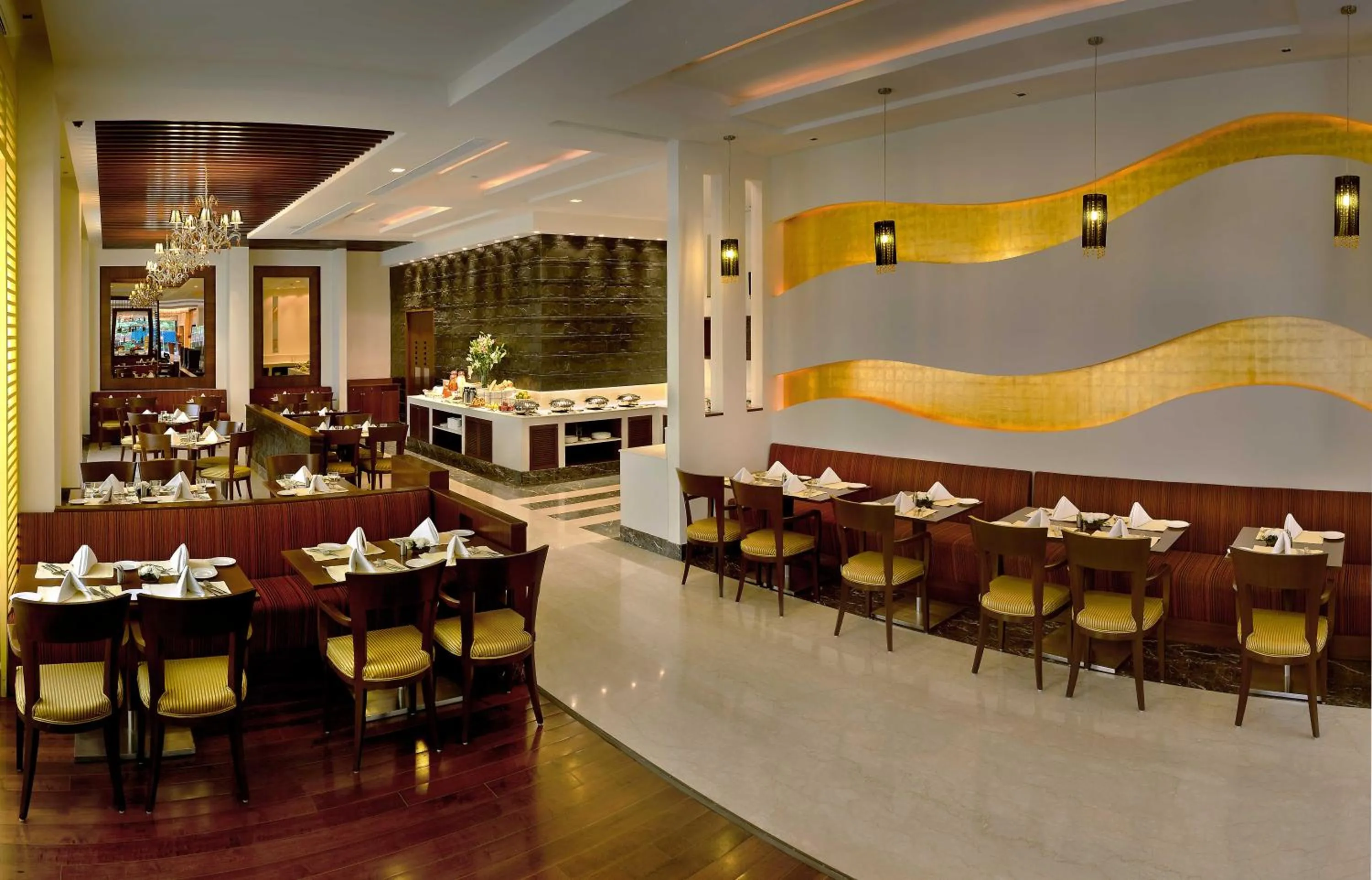 Restaurant/places to eat in Park Inn Gurgaon