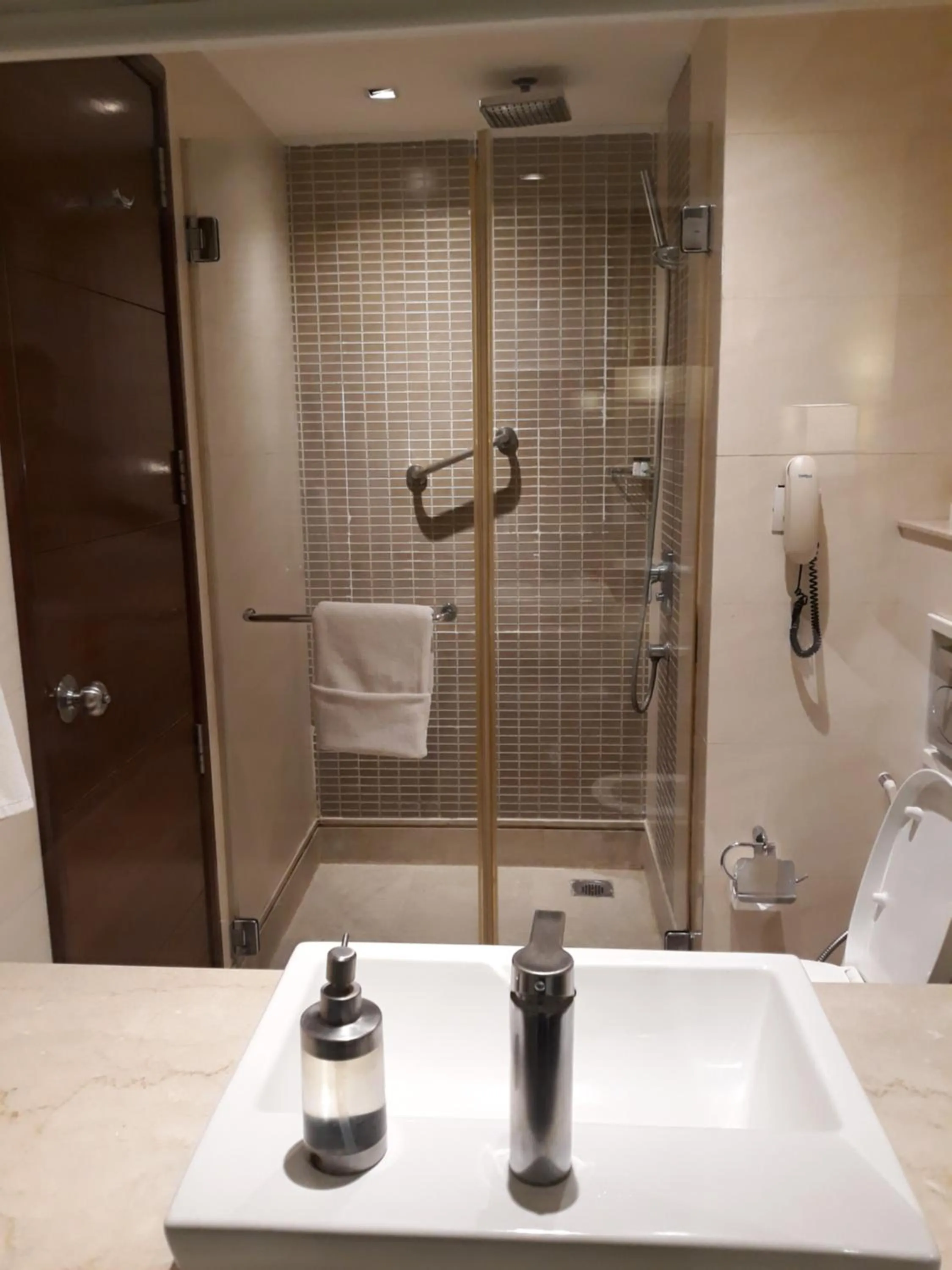 Bathroom in Park Inn Gurgaon