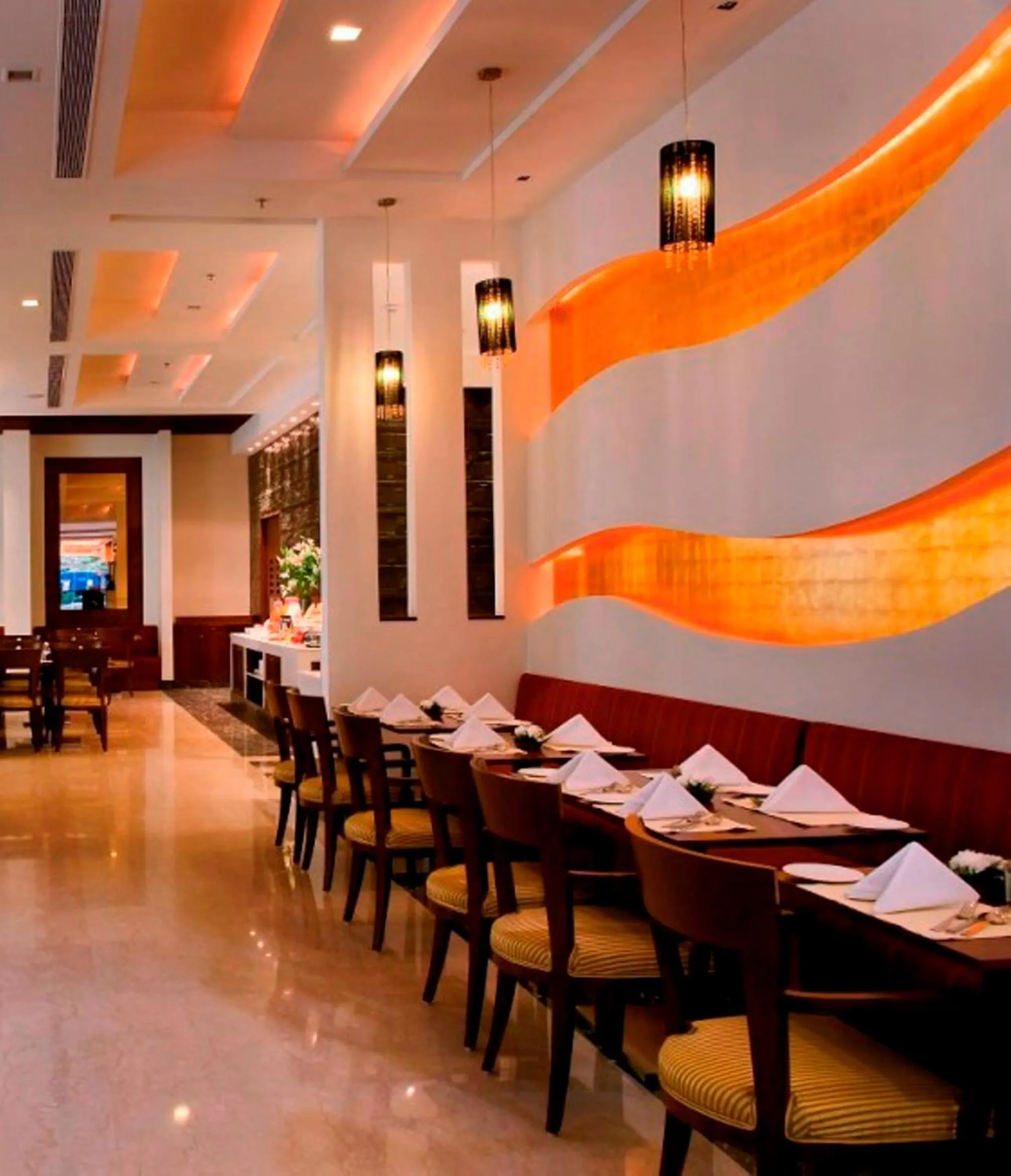 Restaurant/places to eat in Park Inn Gurgaon