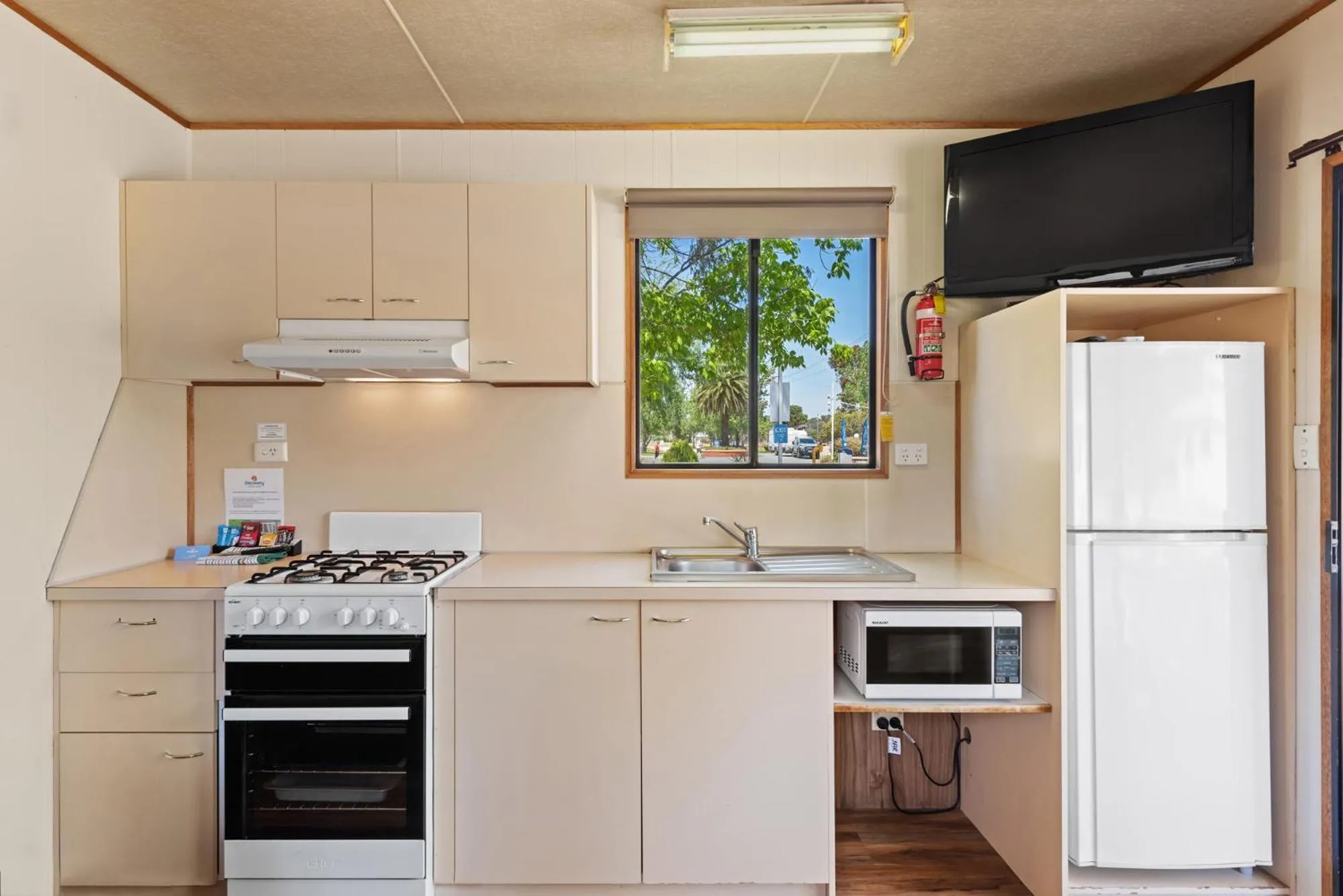 Kitchen or kitchenette in Discovery Parks - Moama West