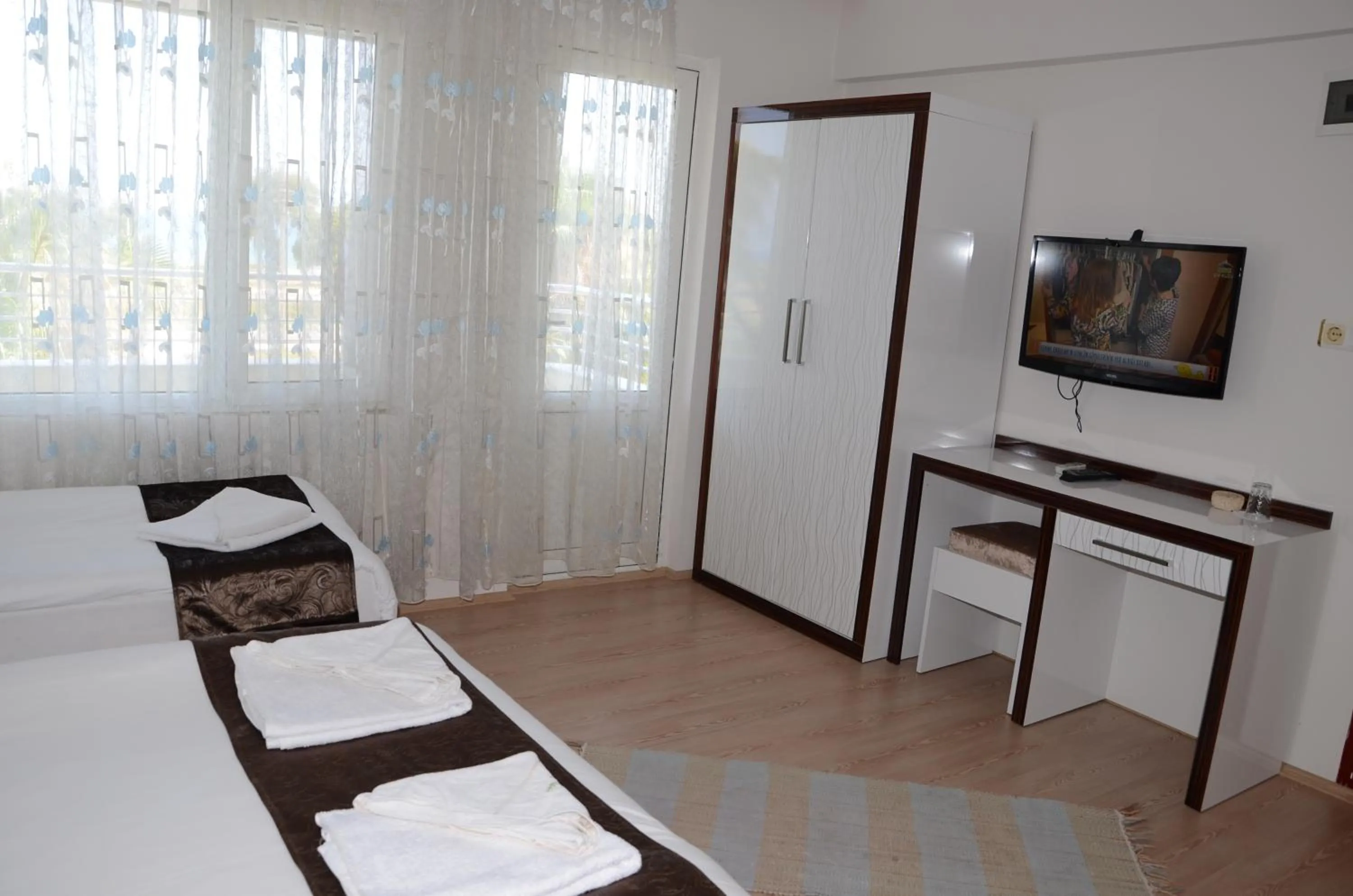 Photo of the whole room, Bed in Hotel Simsek