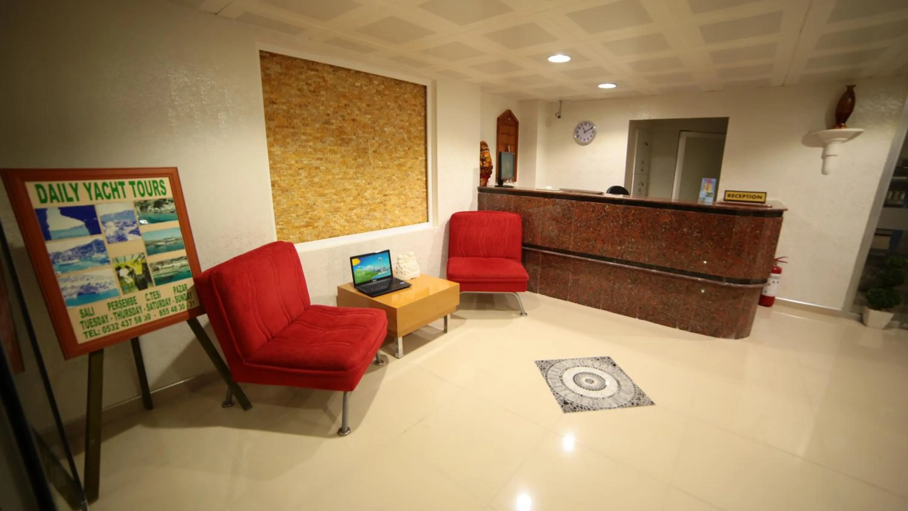 Decorative detail in Hotel Simsek