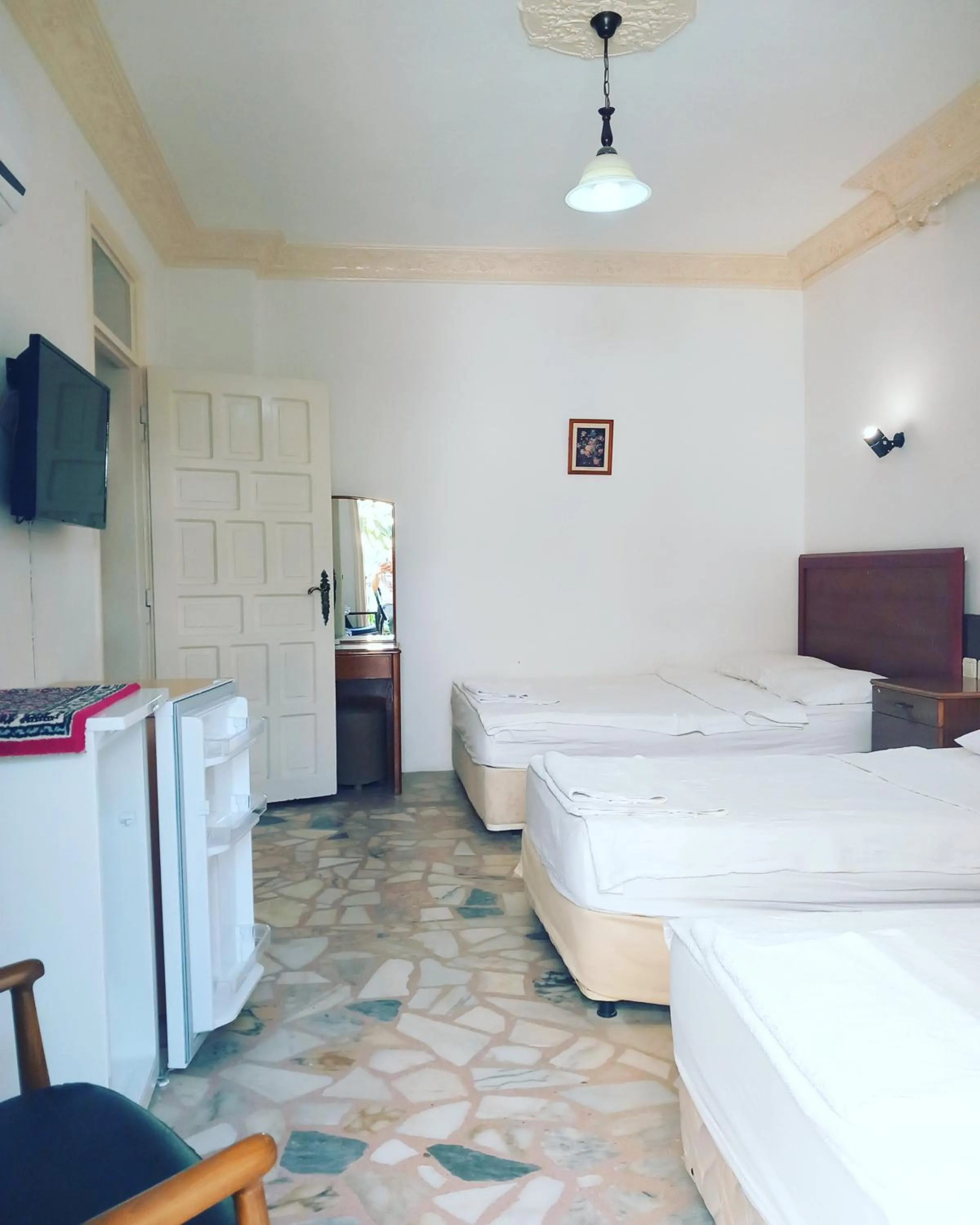 Bed in Hotel Anadolu