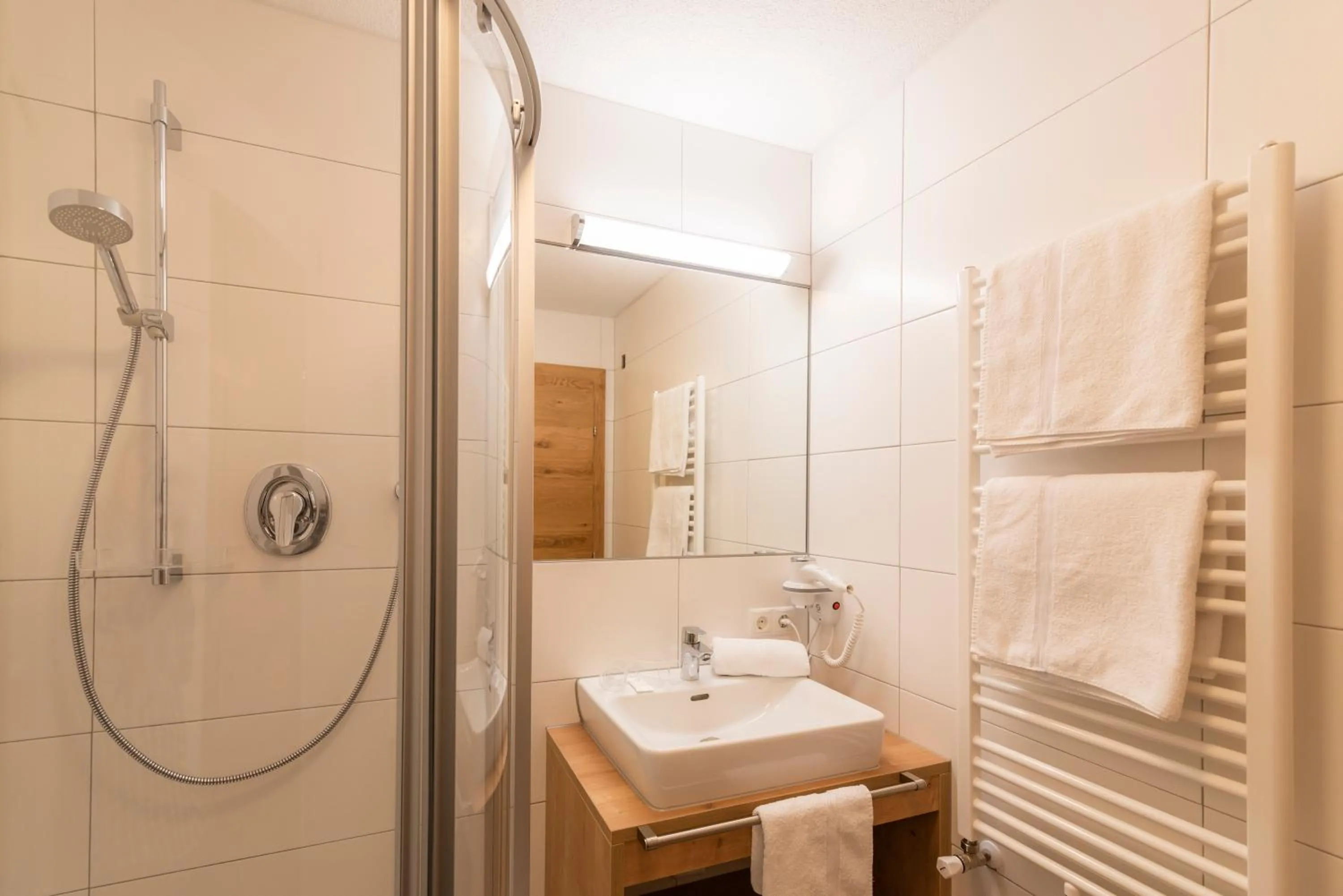 Bathroom in Hotel Garni Försterheim