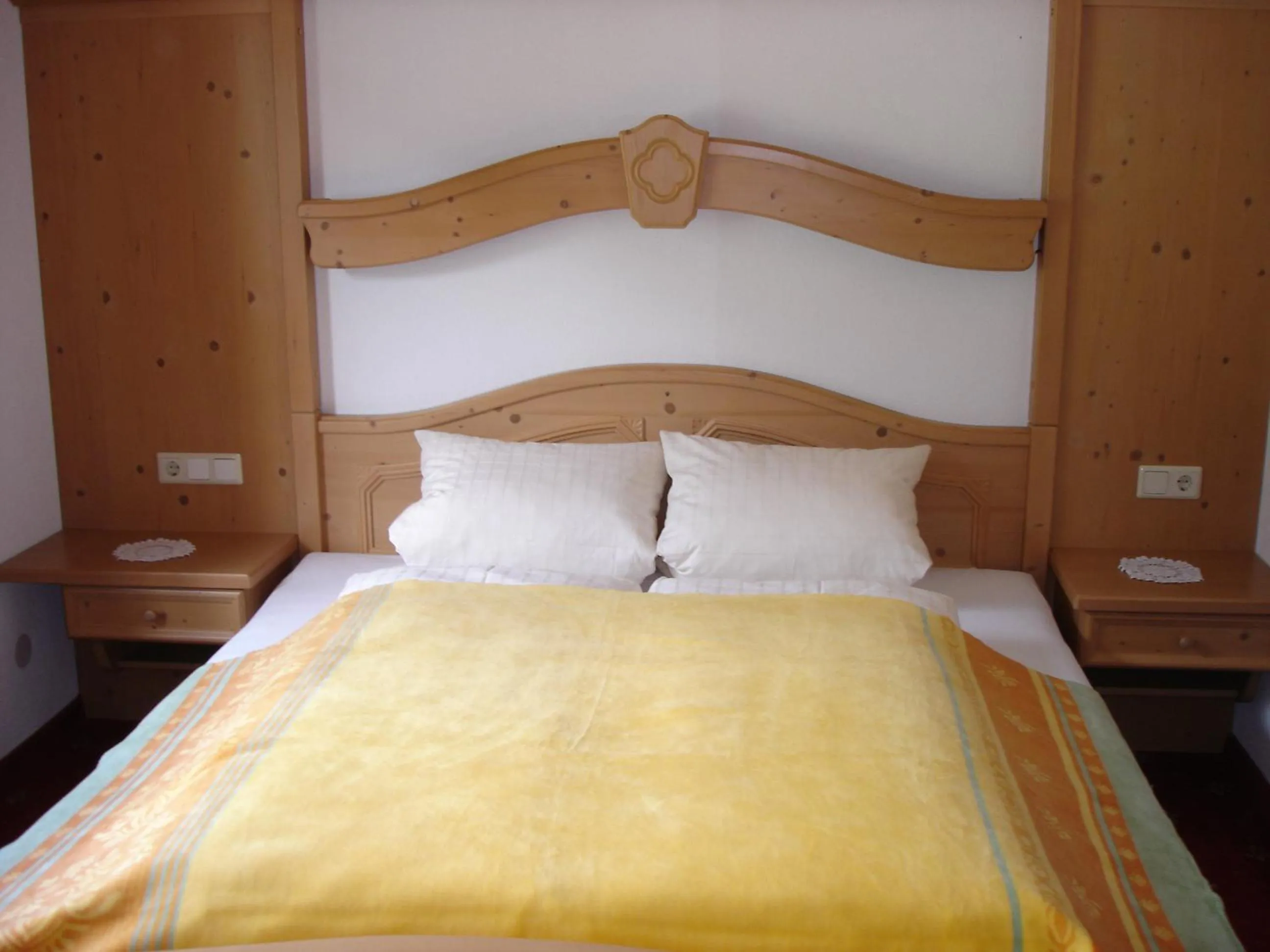 Bedroom, Bed in Hotel Garni Försterheim