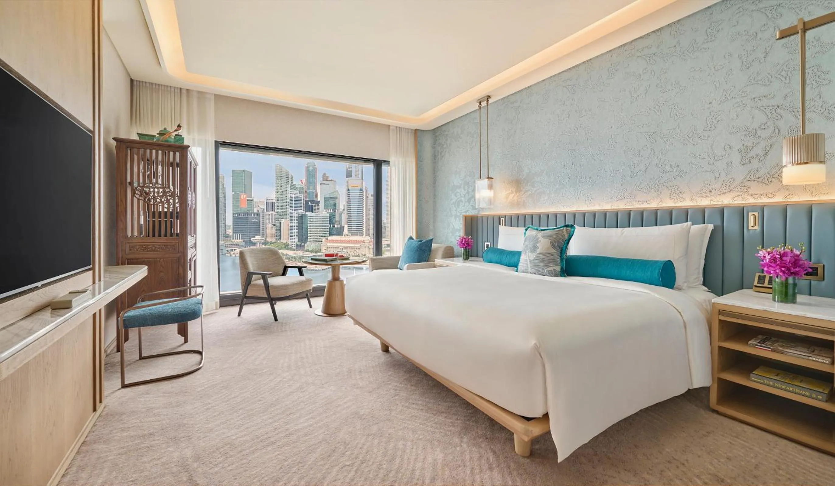 Bedroom, Bed in Mandarin Oriental, Singapore