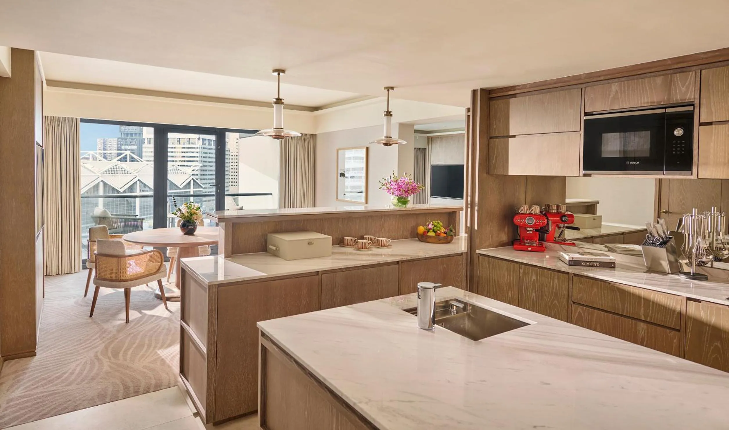 Balcony/Terrace, Bed in Mandarin Oriental, Singapore