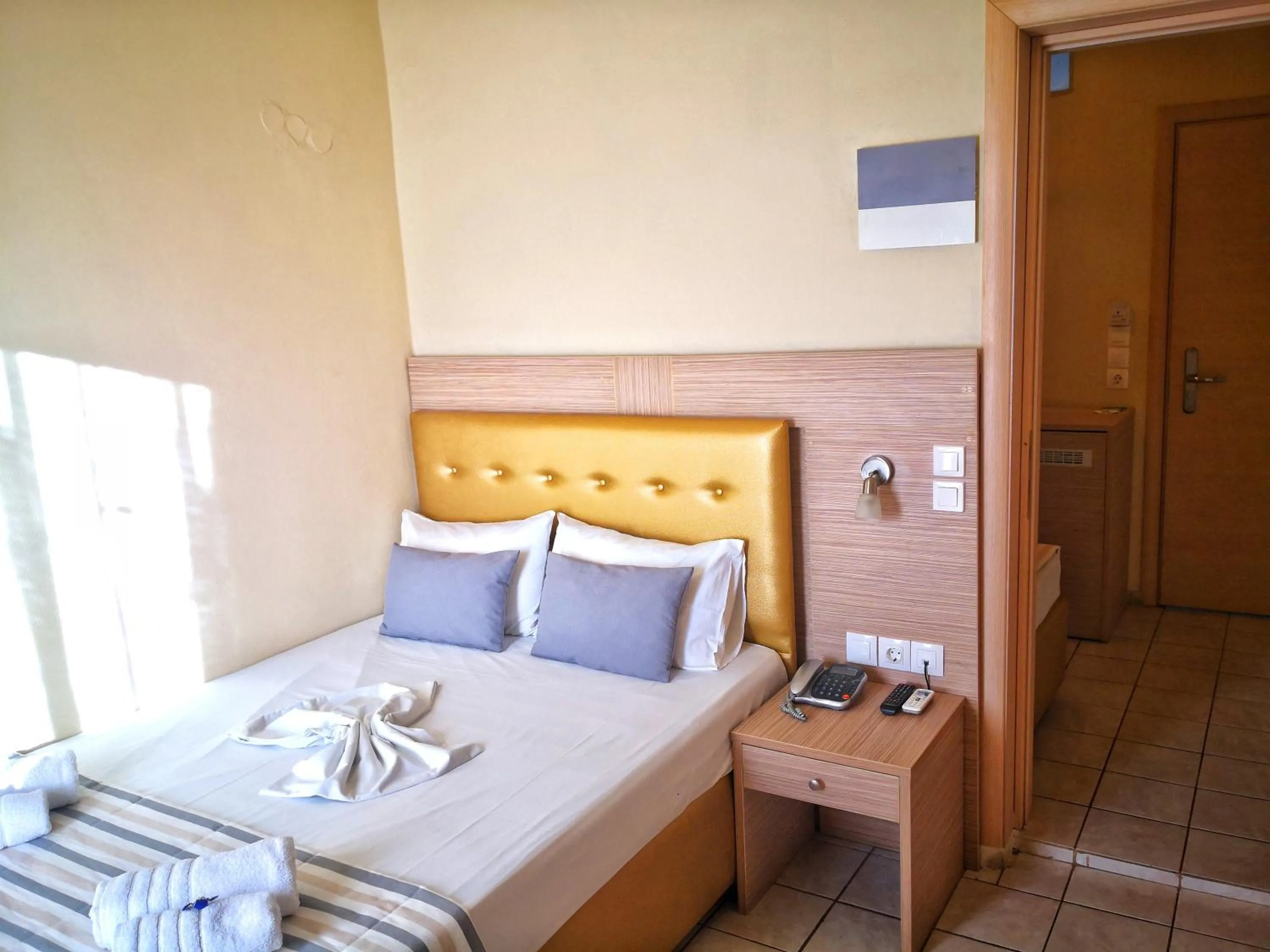 Bed in Thalia deco City & Beach Hotel