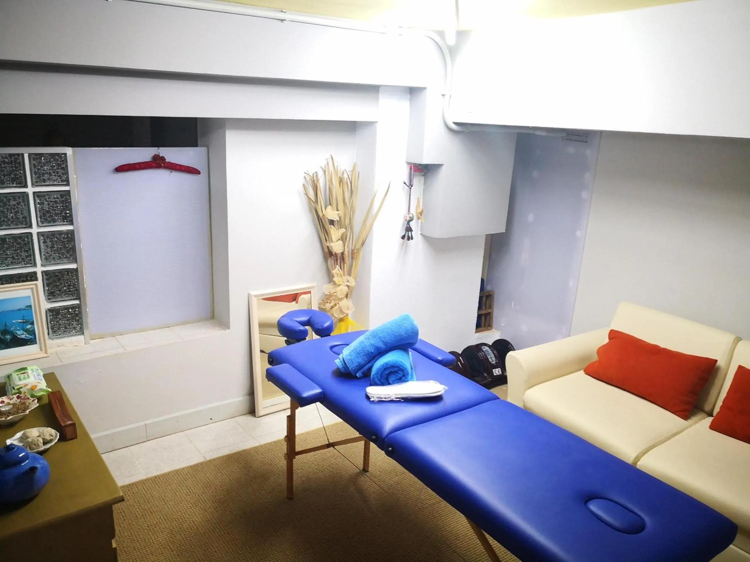 Massage, Bed in Thalia deco City & Beach Hotel