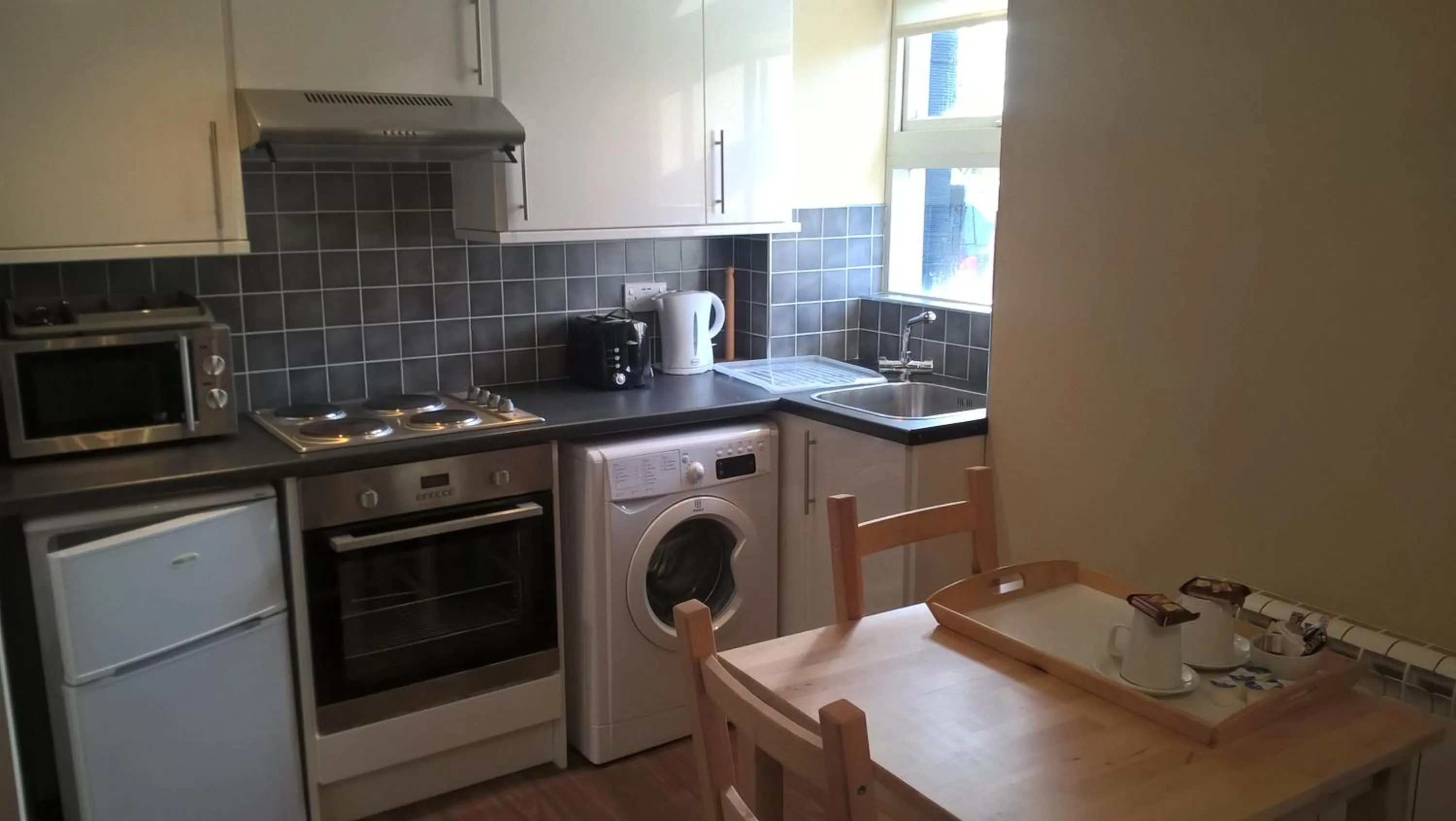 Coffee/tea facilities in Bankfoot Inn