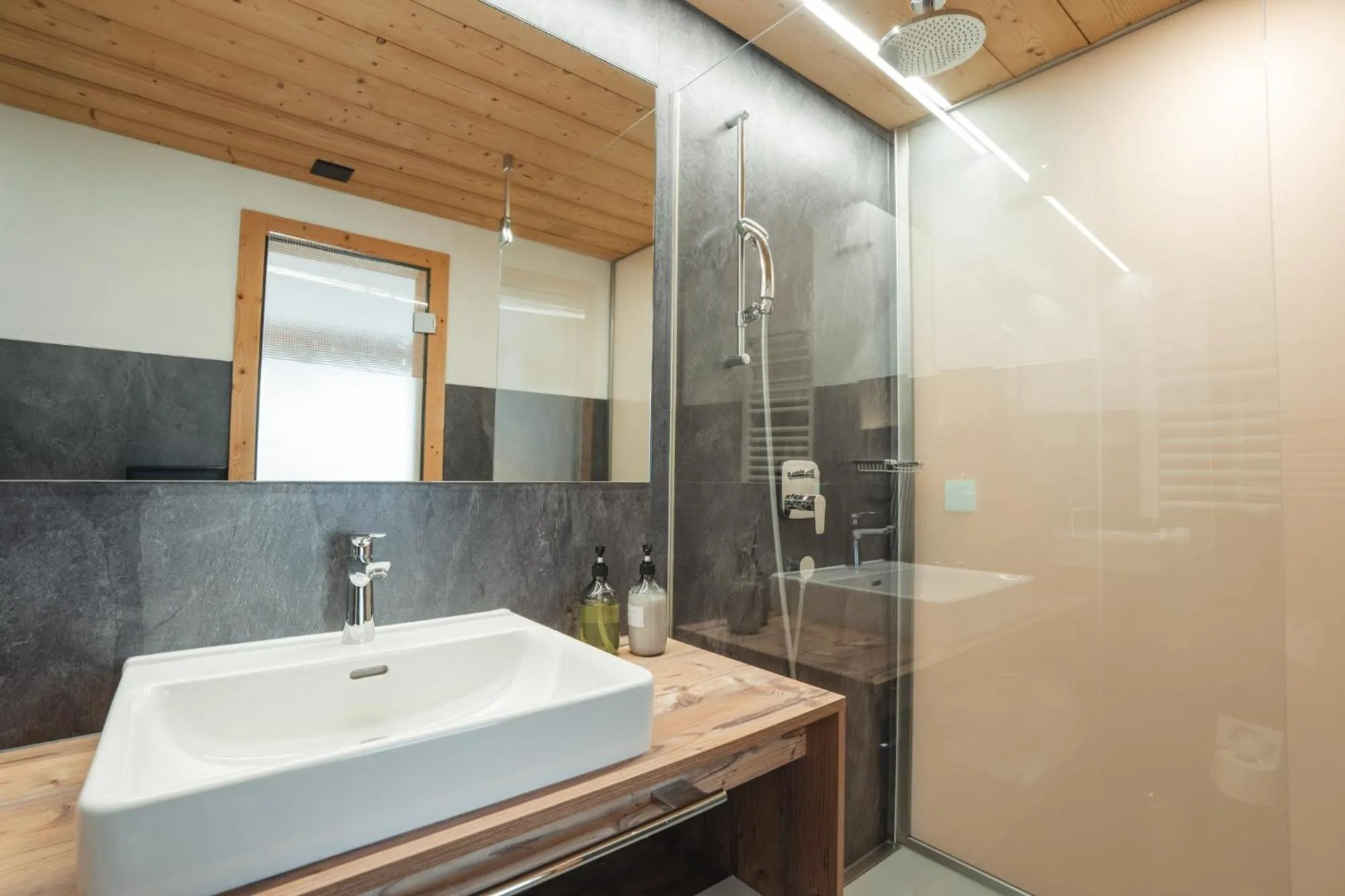 Bathroom in Hotel Matterhornblick