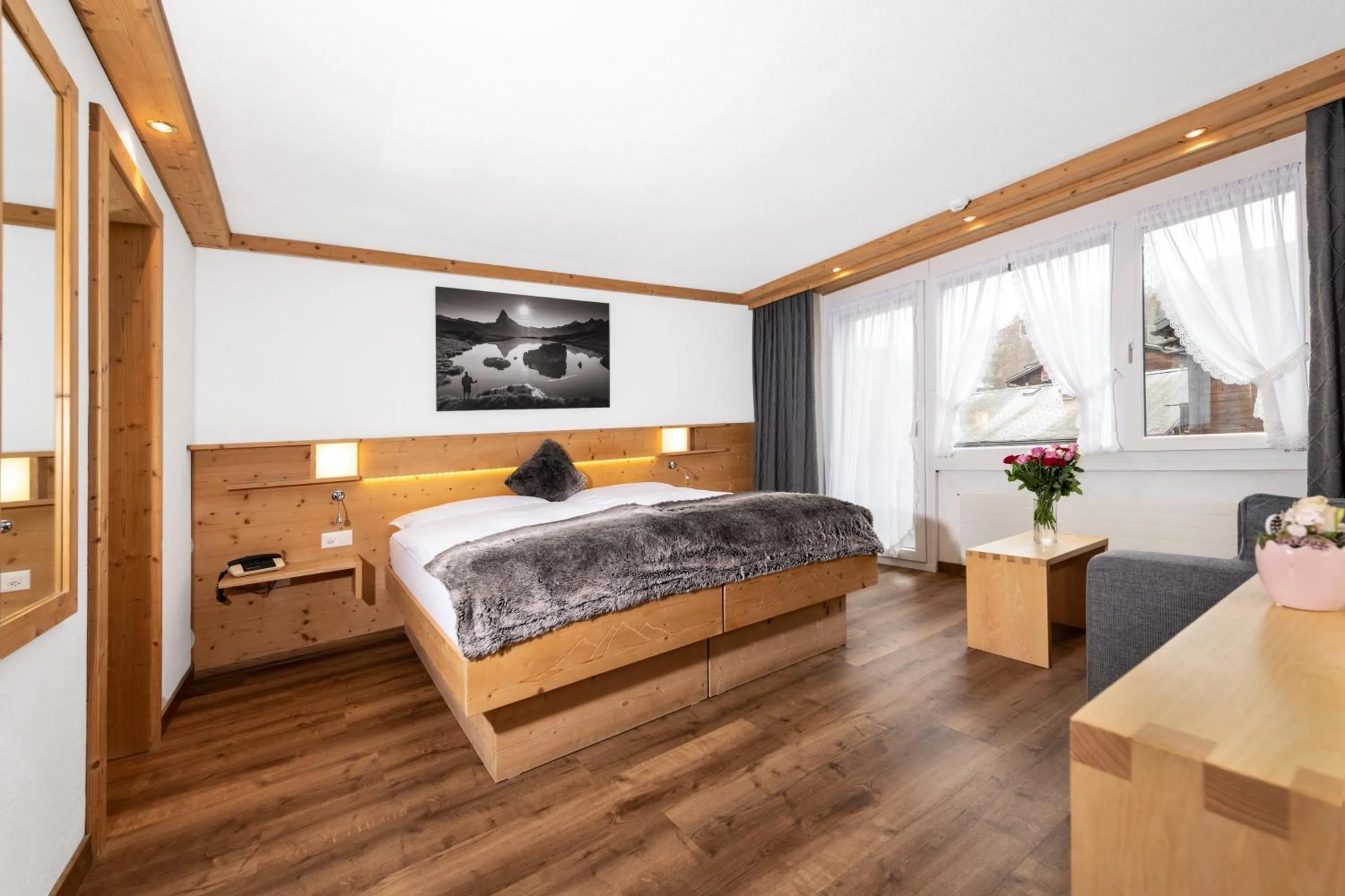 Photo of the whole room, Bed in Hotel Matterhornblick