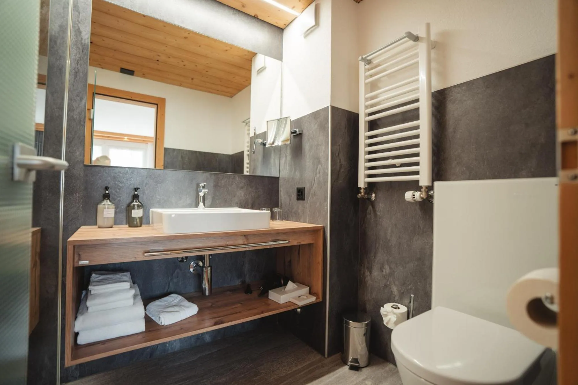 Bathroom in Hotel Matterhornblick