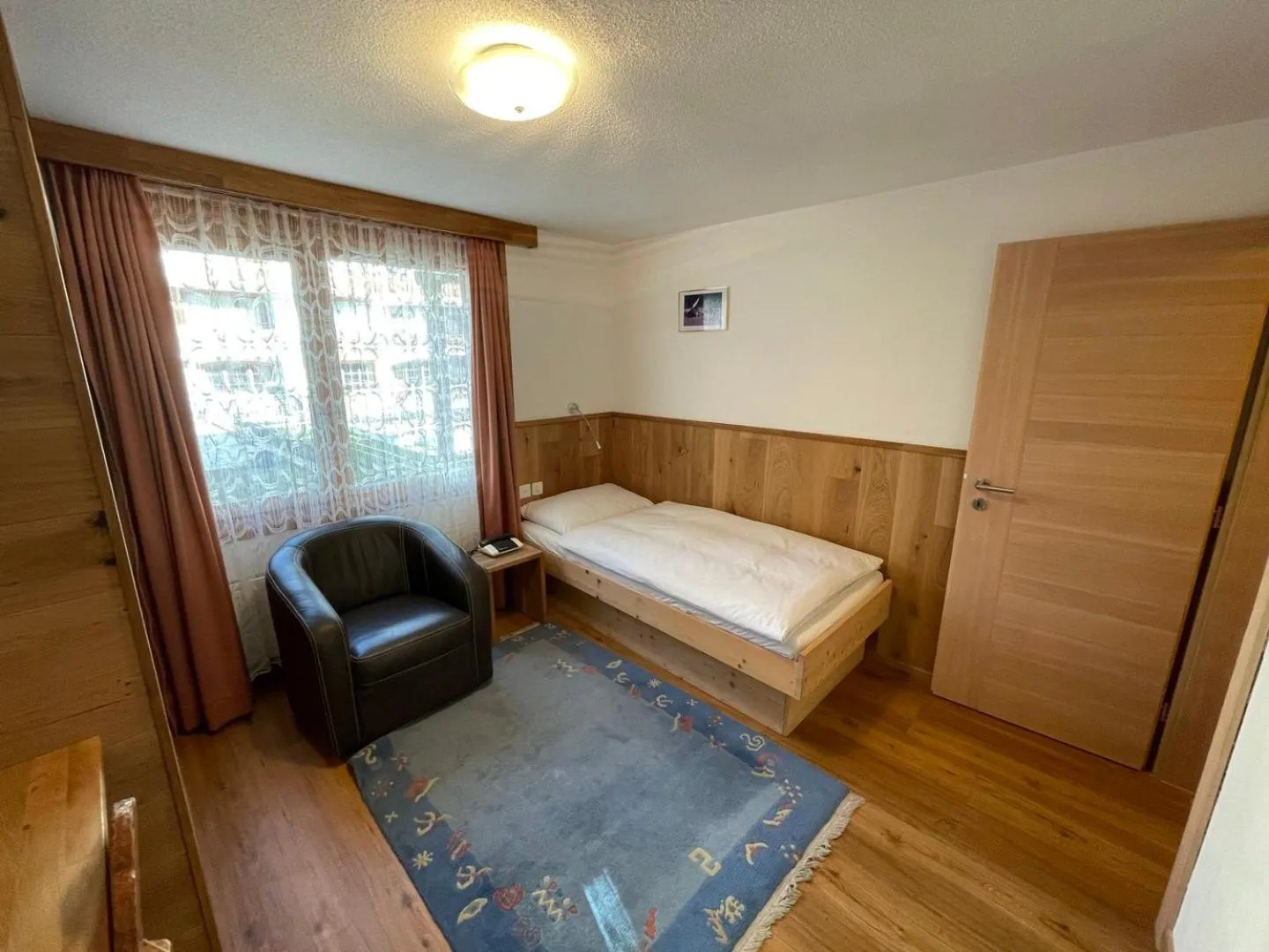 Photo of the whole room, Bed in Hotel Matterhornblick