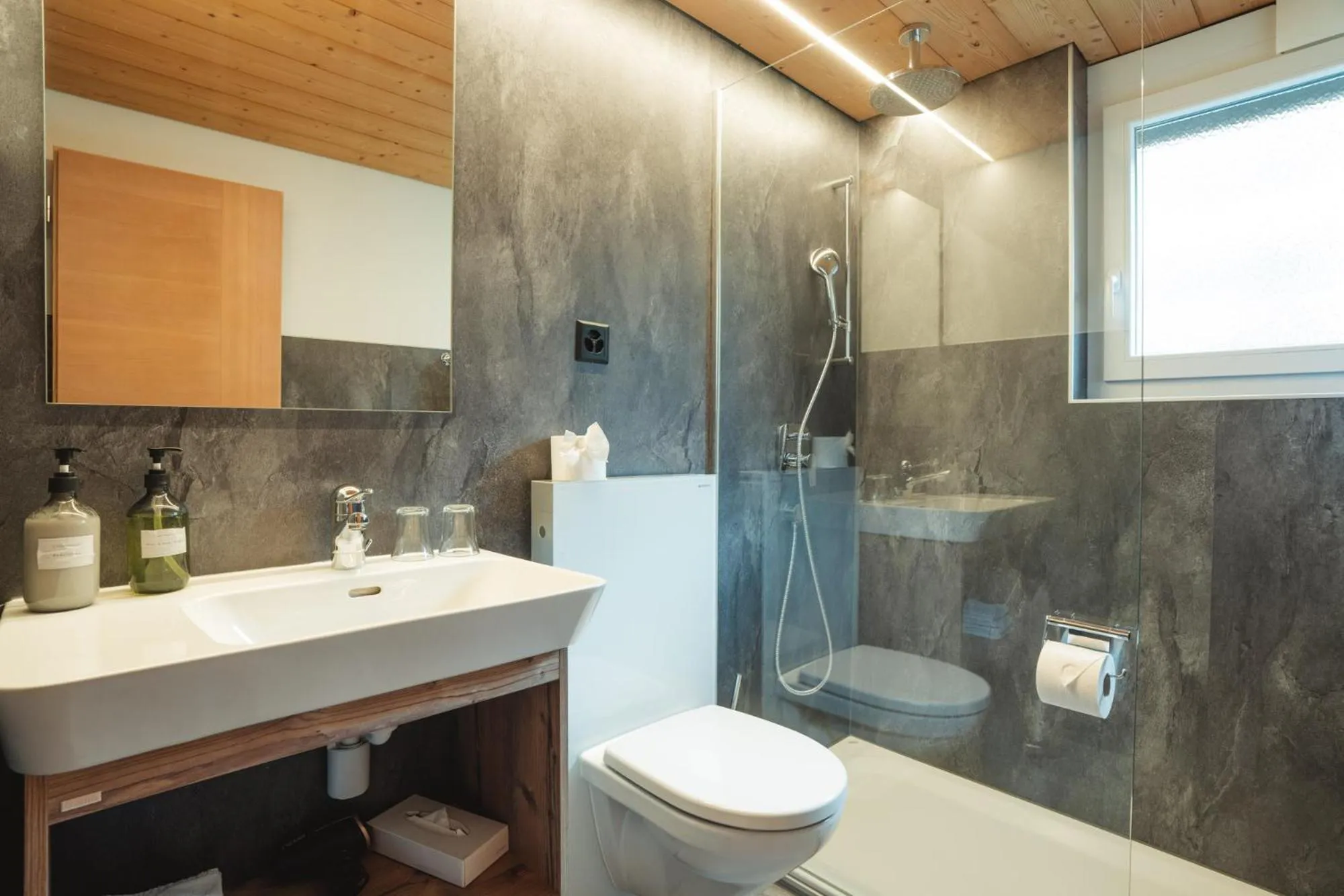 Bathroom in Hotel Matterhornblick