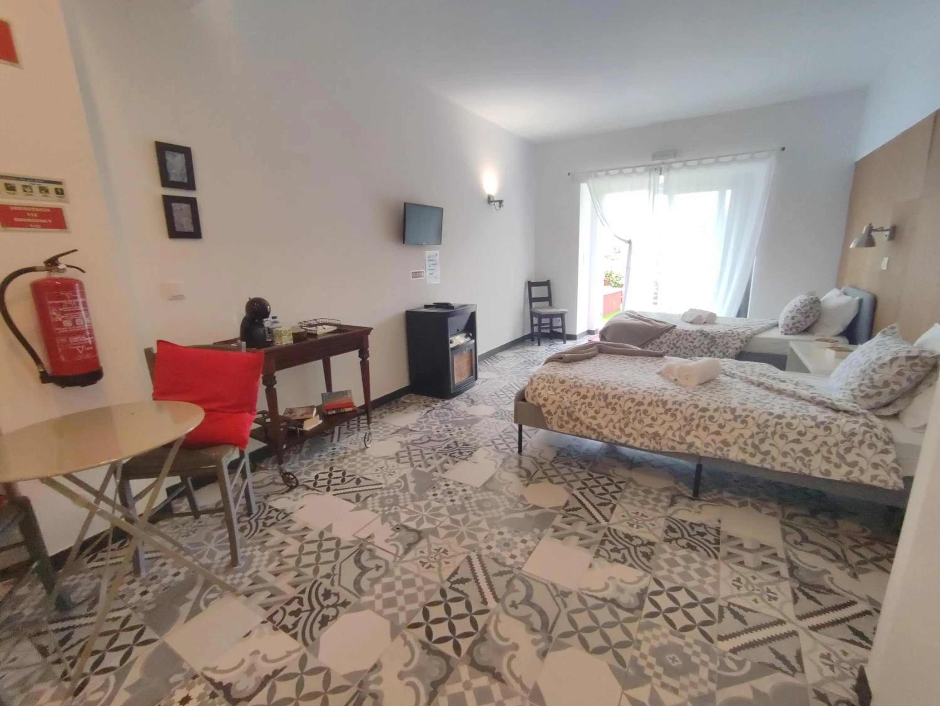 Bedroom, Bed in Villas de Cintra