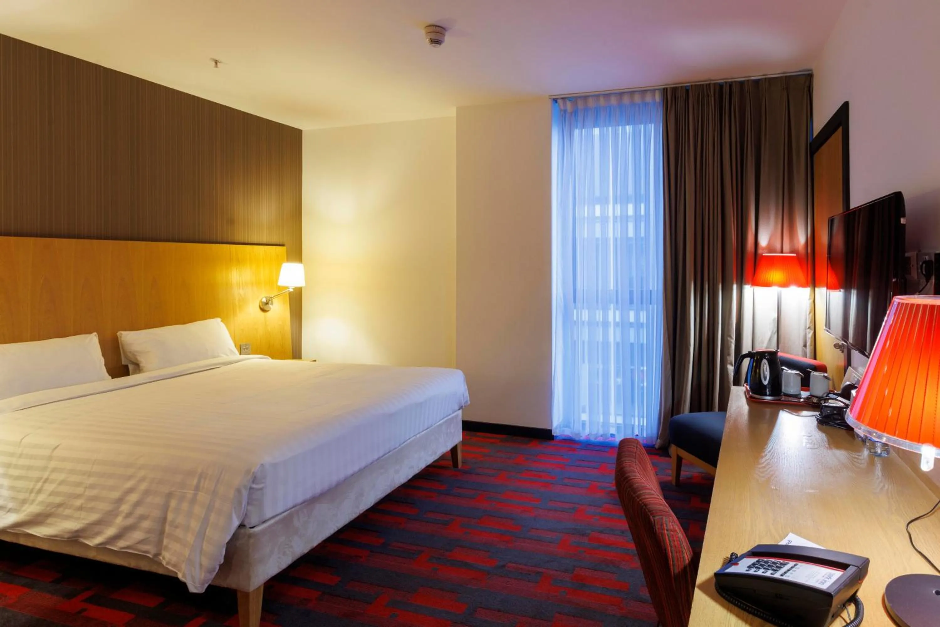 Bed in Park Inn by Radisson Aberdeen