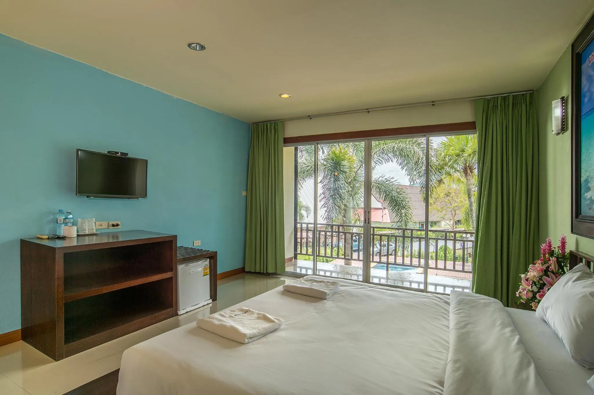 Bed in Krabi Home Town Boutique