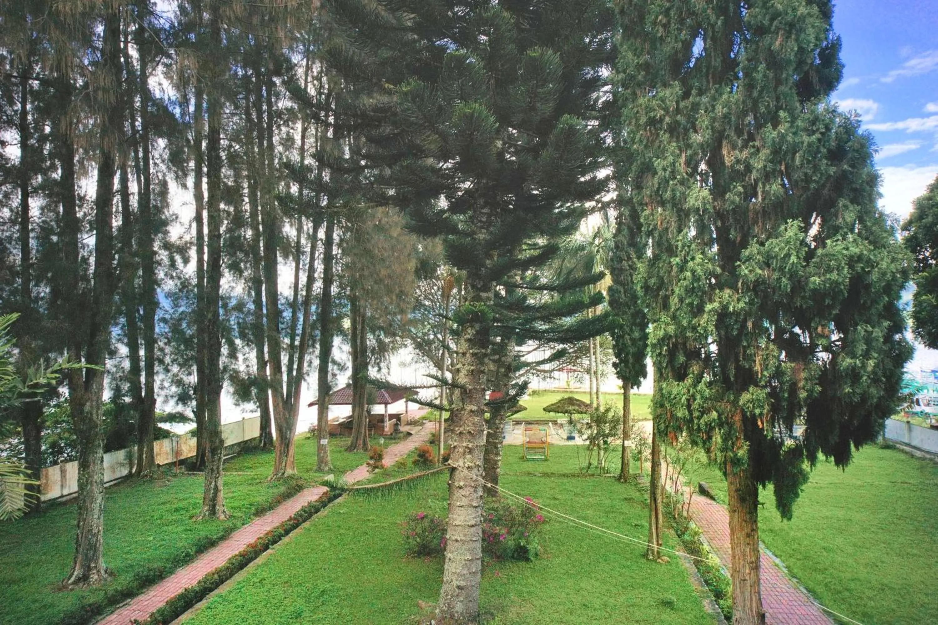 Day in Hotel Pandu Lakeside Tuktuk