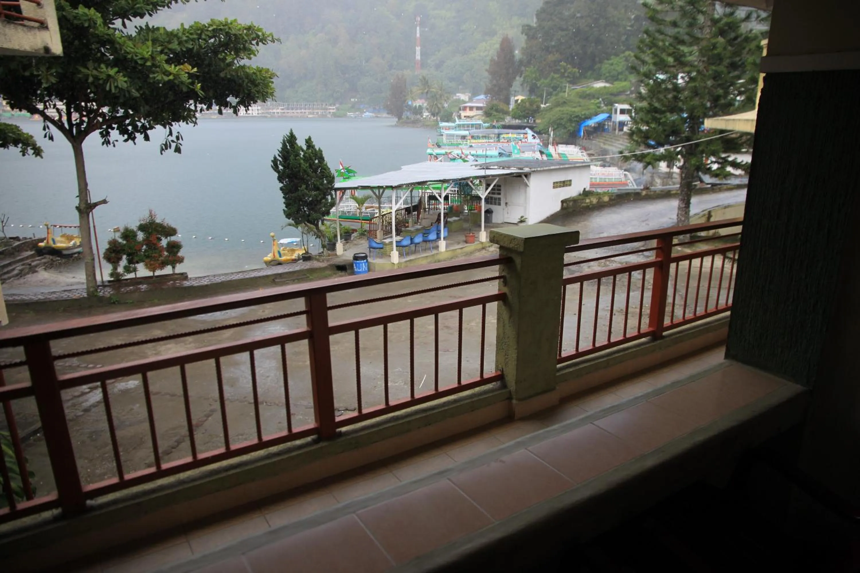 Pandu Lakeside Hotel Parapat