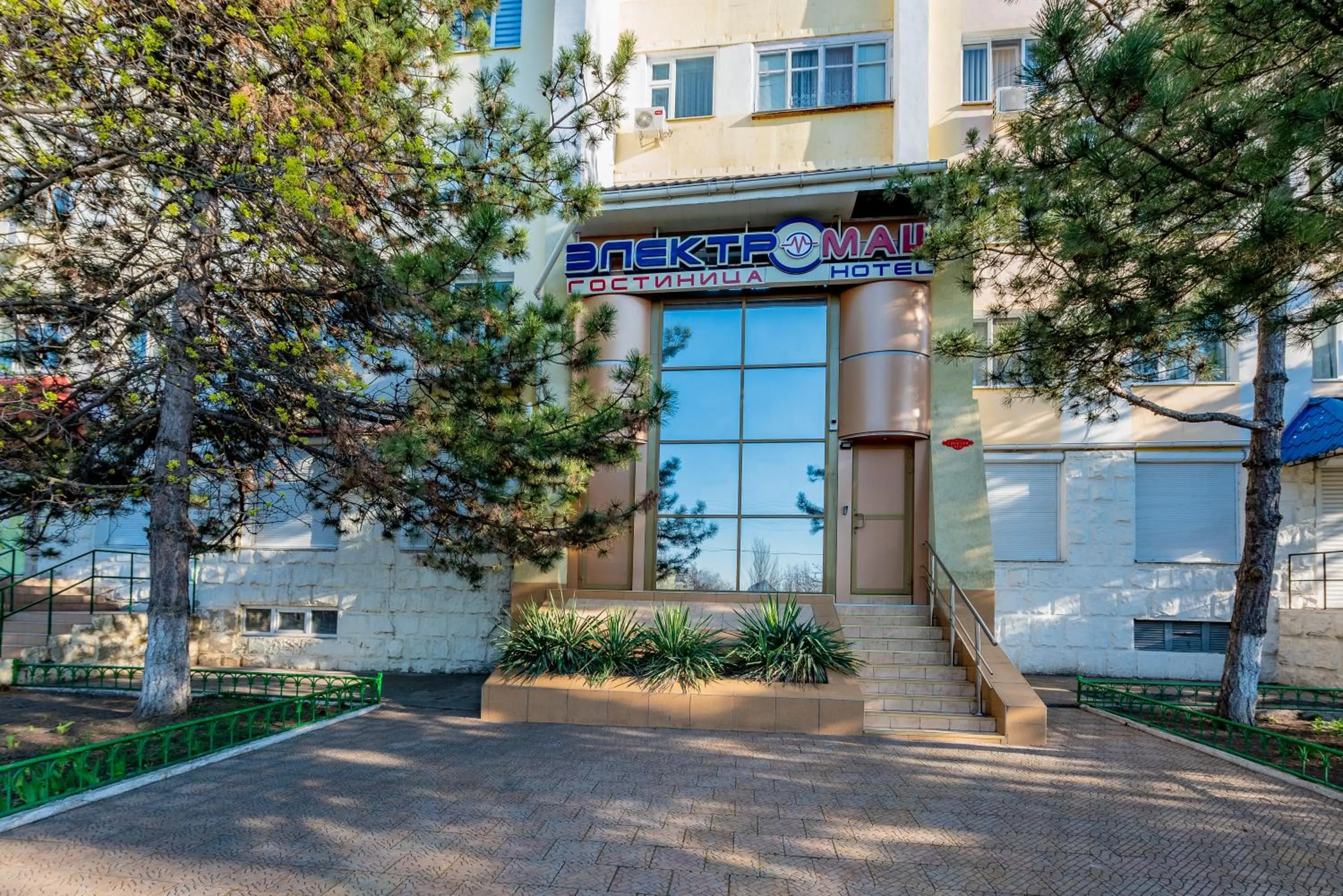 Elektromash Hotel