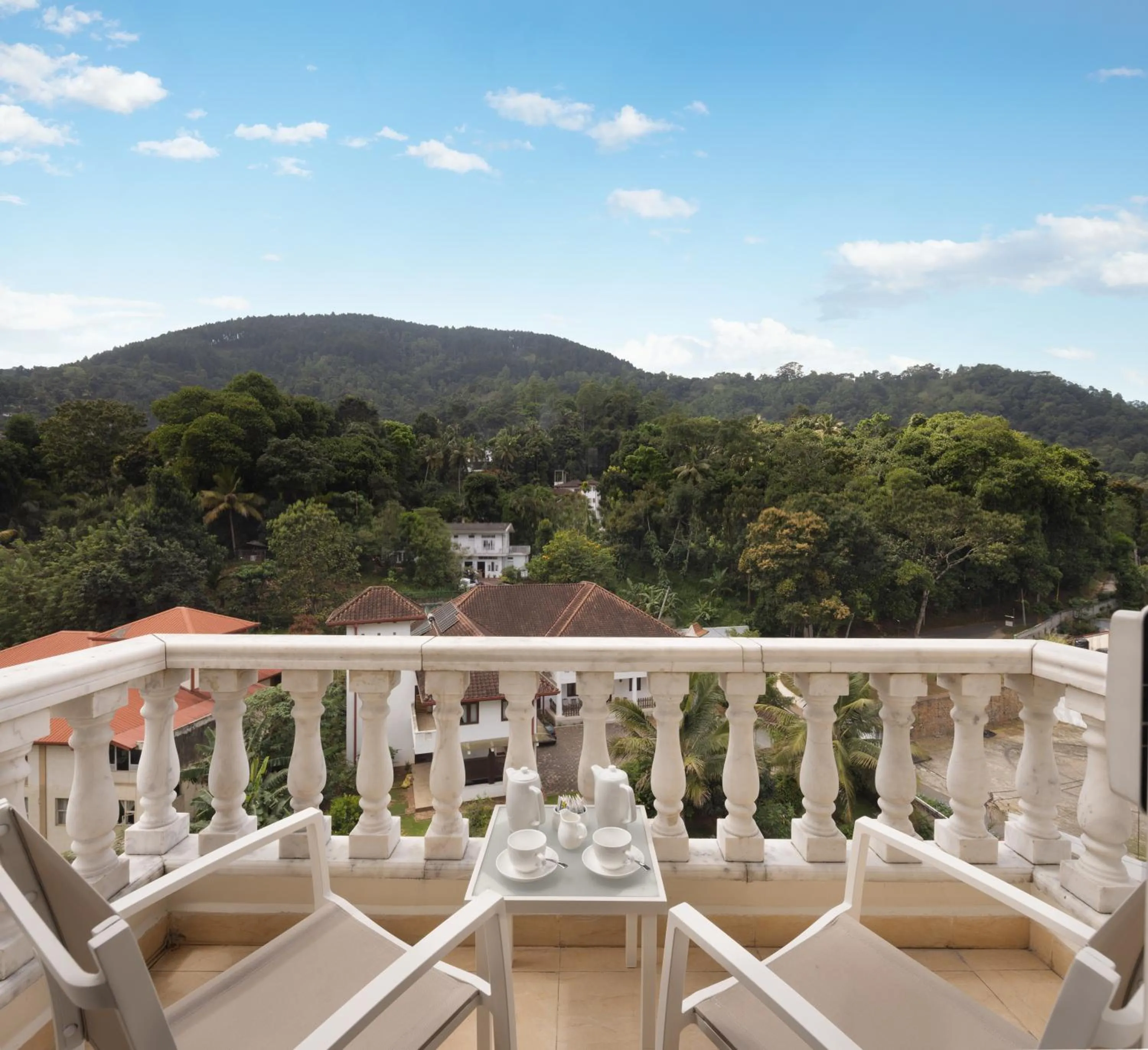 Balcony/Terrace in The Golden Crown Hotel
