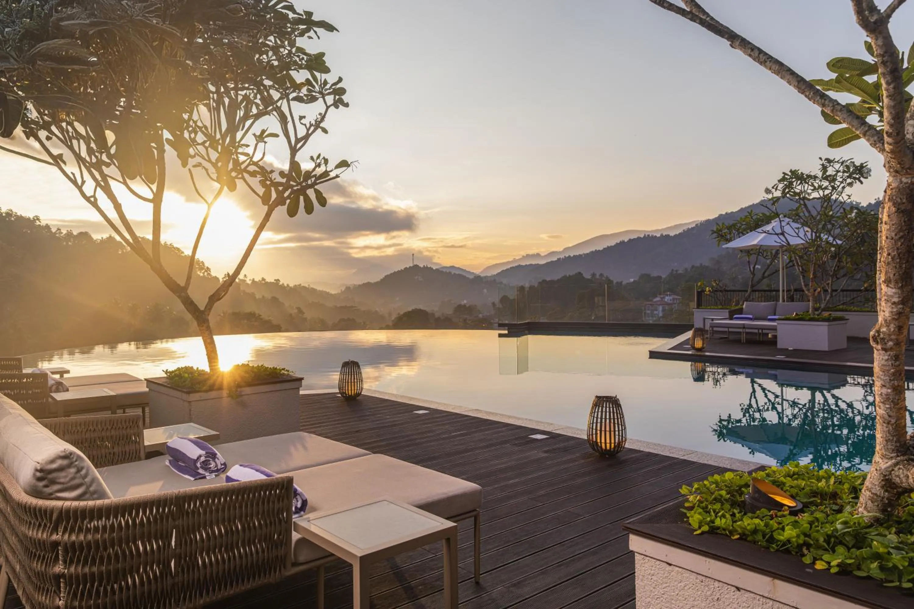 Mountain view in The Golden Crown Hotel