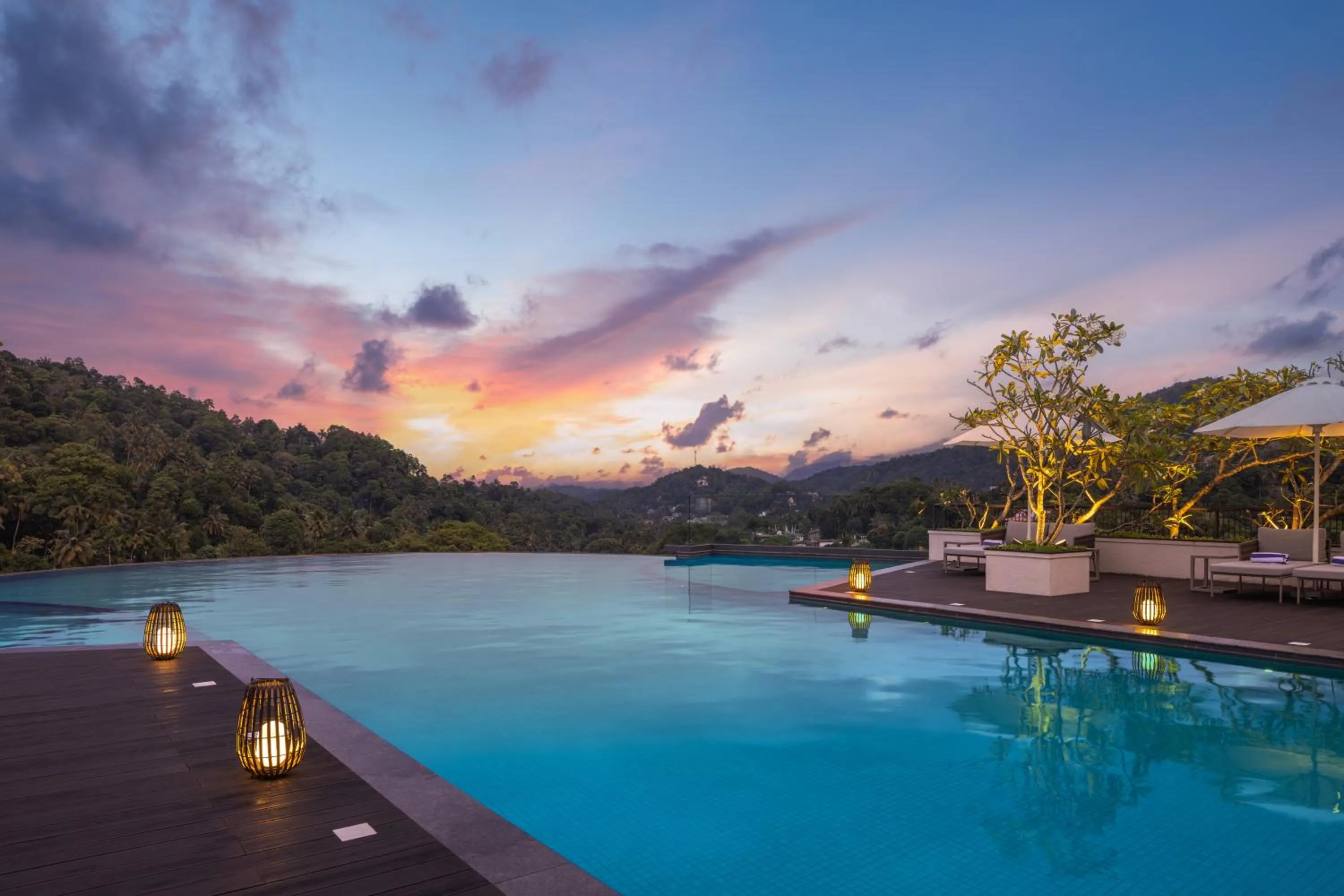 Mountain view in The Golden Crown Hotel