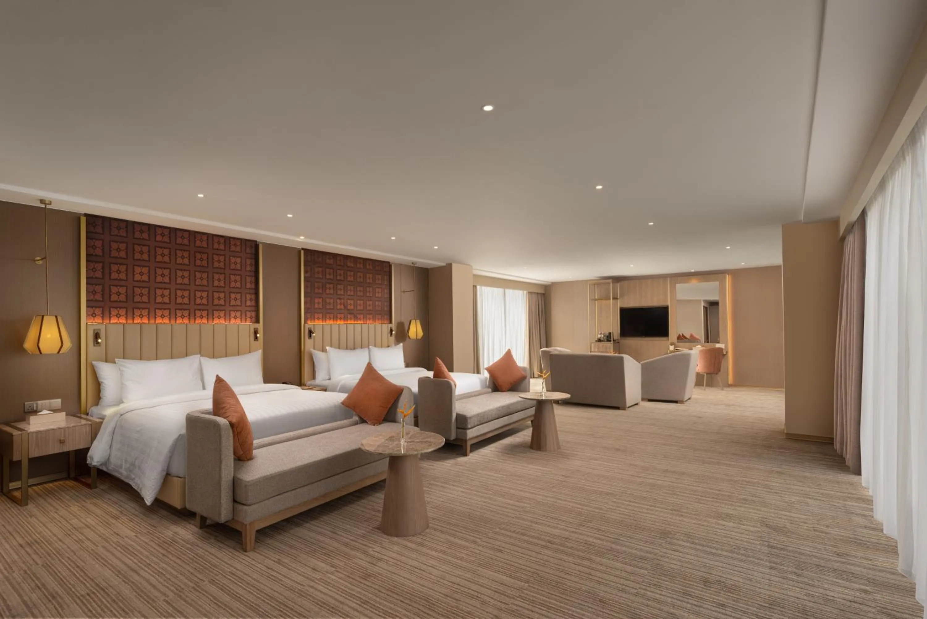 Bed in The Golden Crown Hotel