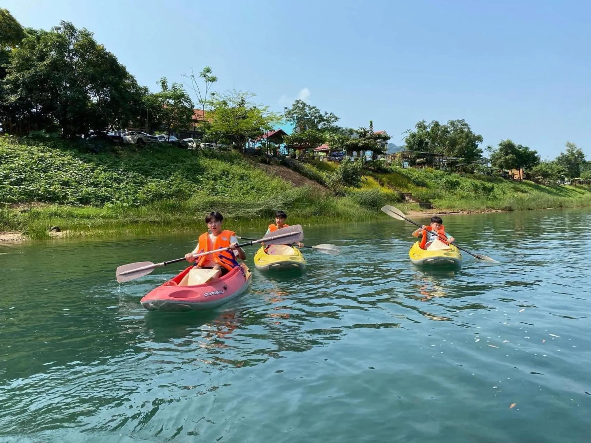 River view in Victory Road Villas