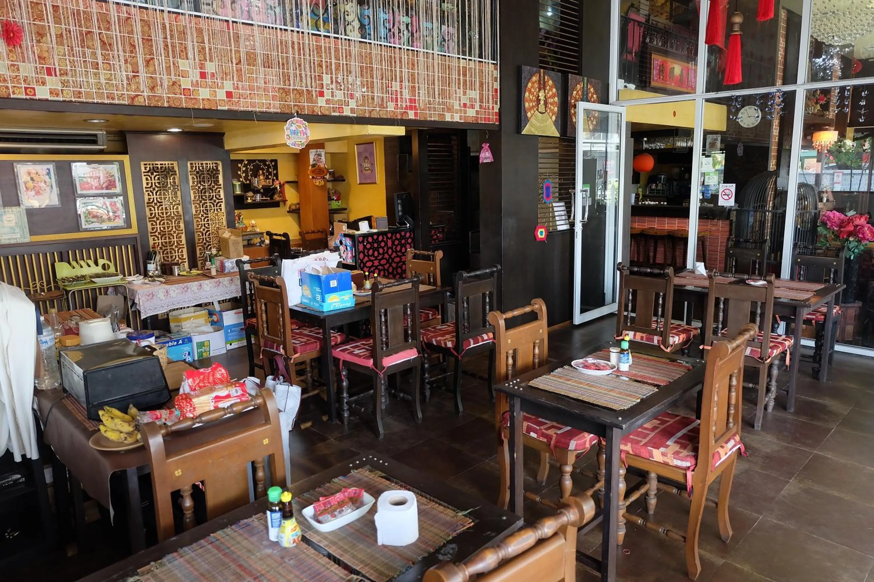 Restaurant/places to eat in Sabai Sabai@Sukhumvit Hotel