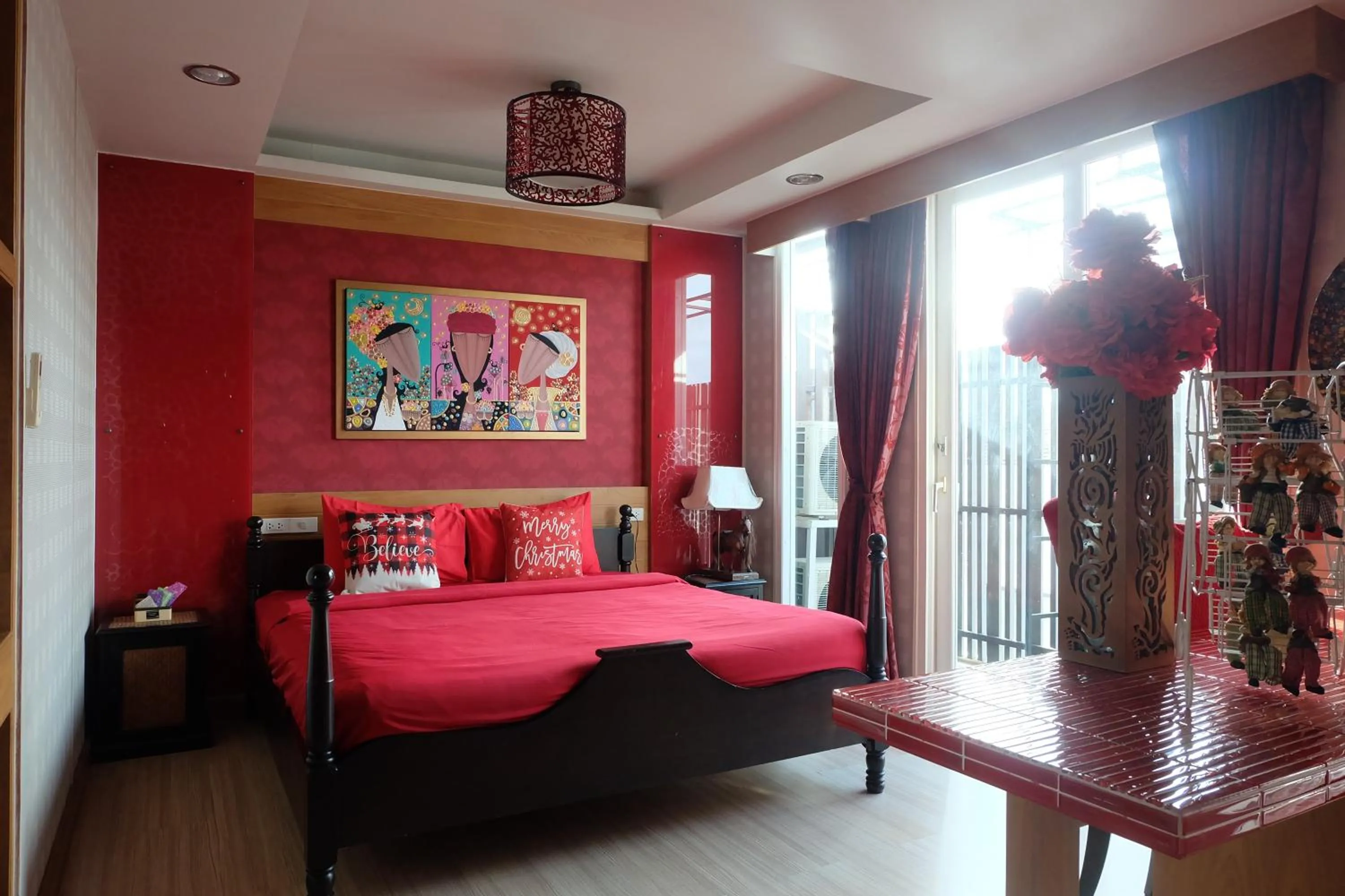 Bed in Sabai Sabai@Sukhumvit Hotel